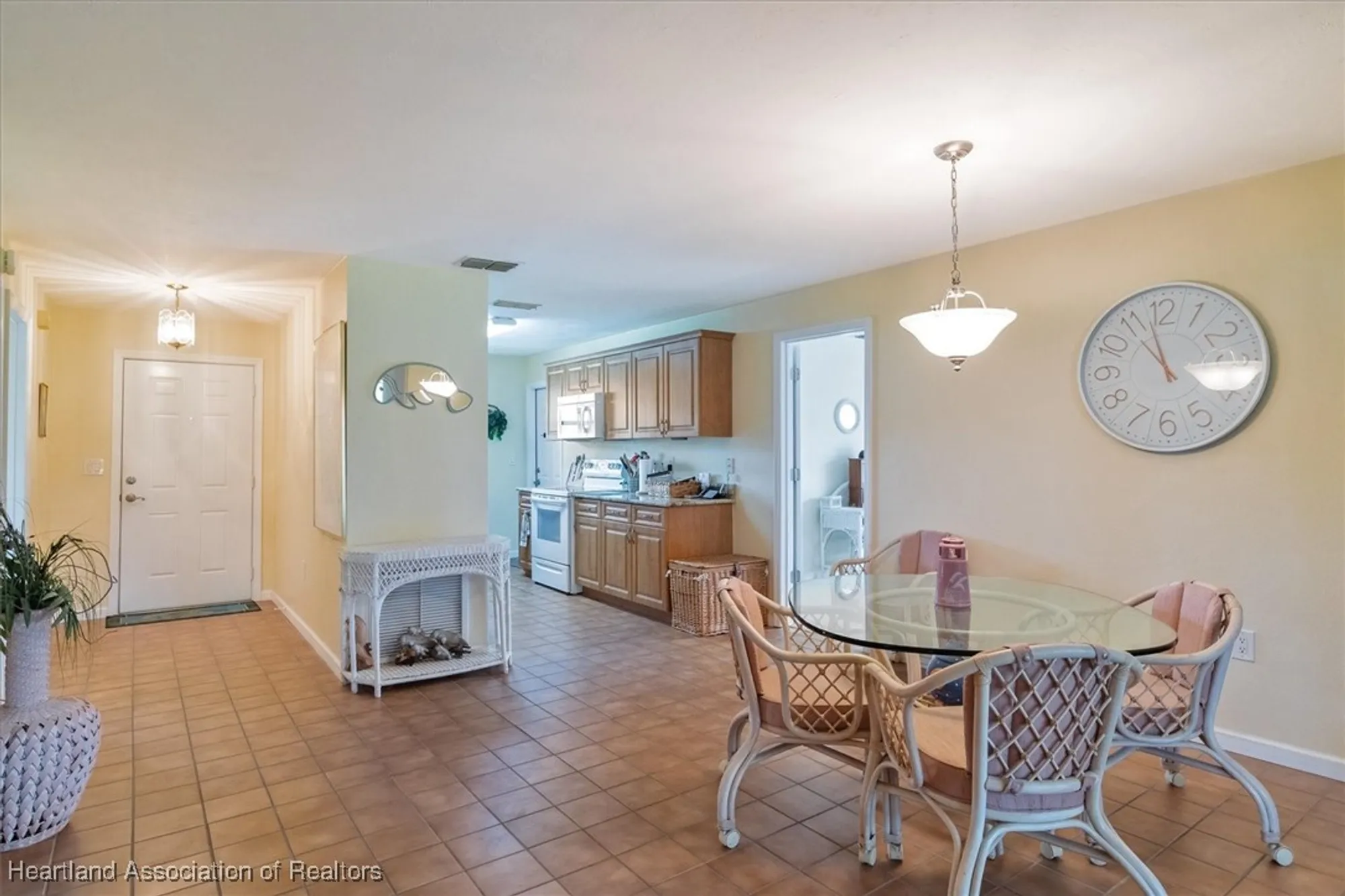 Property Slideshow image 5 of 15 | 128 grandview blvd, Lake Placid, FL, 33852