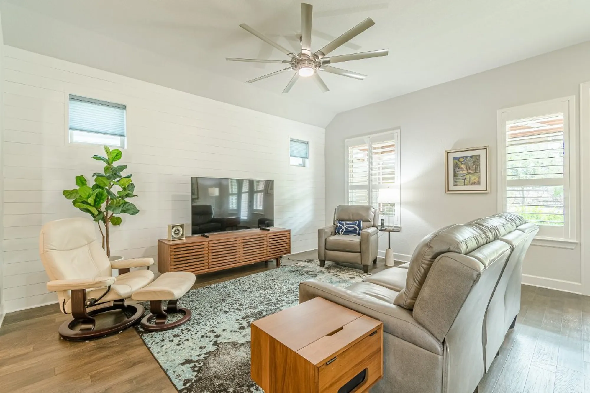 Property Slideshow image 20 of 39 | 305 dashing sycamore st, San Marcos, TX, 78666