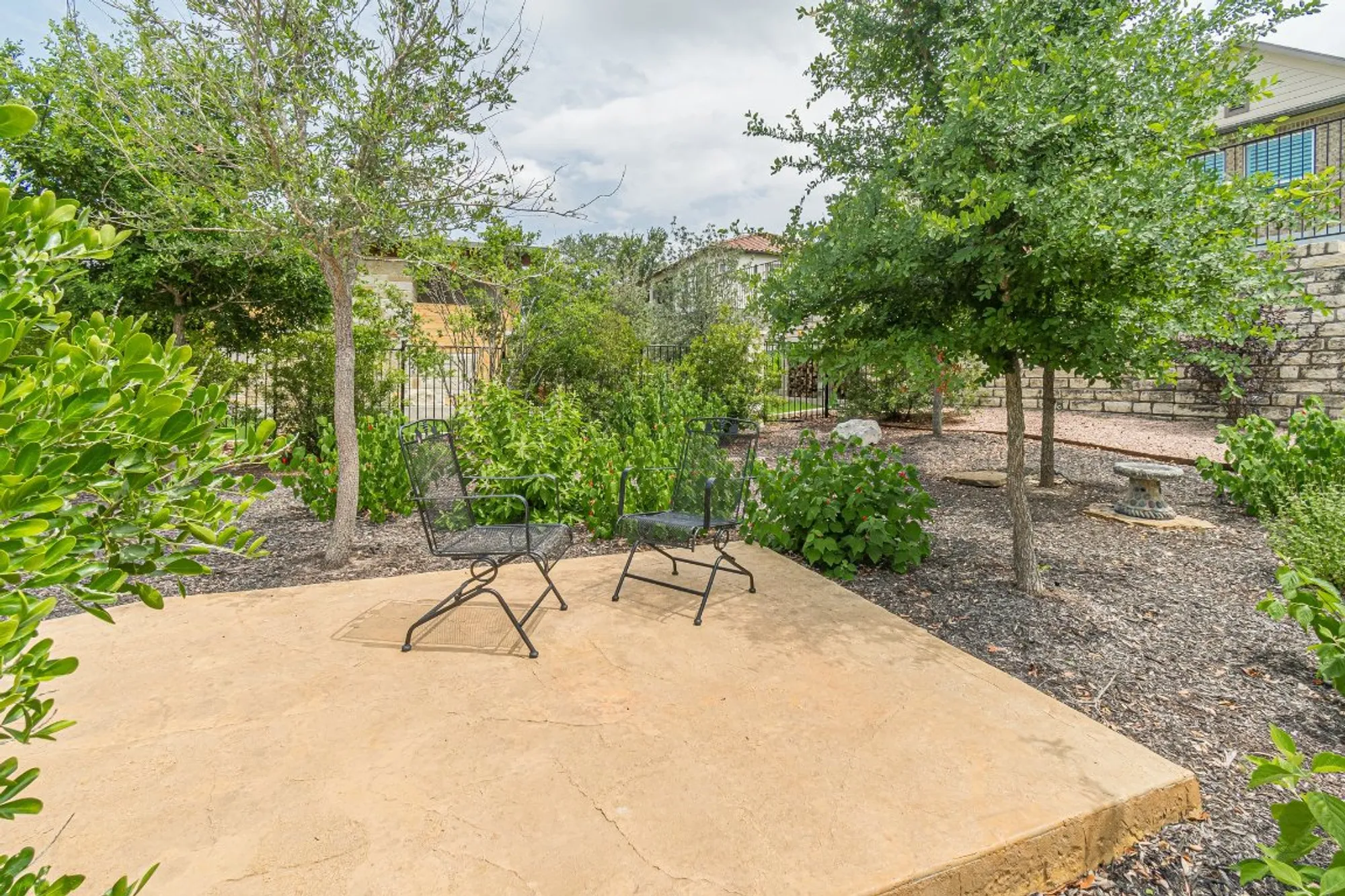 Property Slideshow image 35 of 39 | 305 dashing sycamore st, San Marcos, TX, 78666