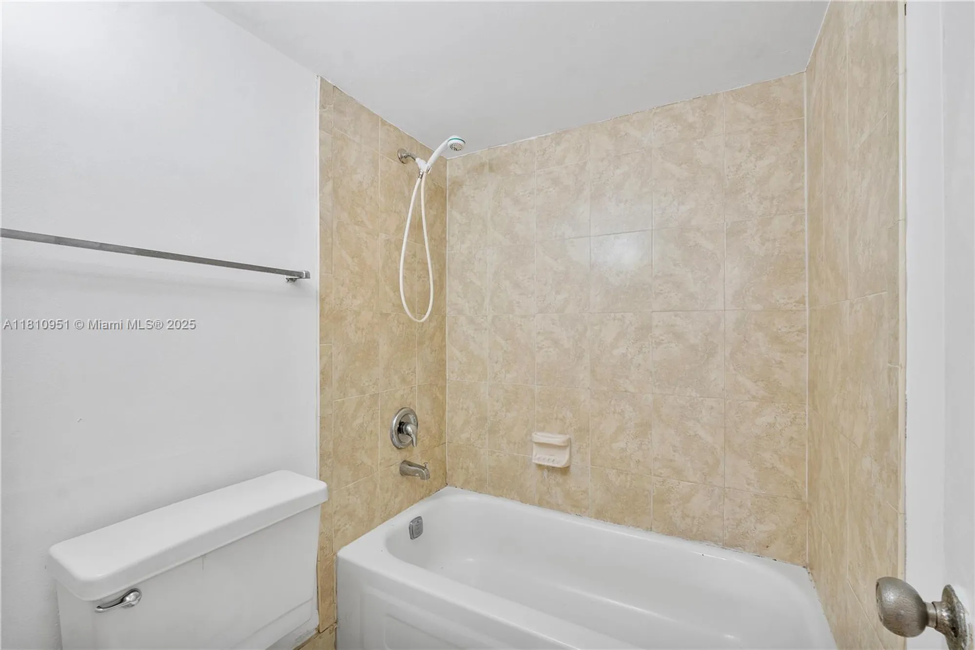 Property Slideshow image 27 of 41 | 9091 lime bay blvd 110, Tamarac, FL, 33321