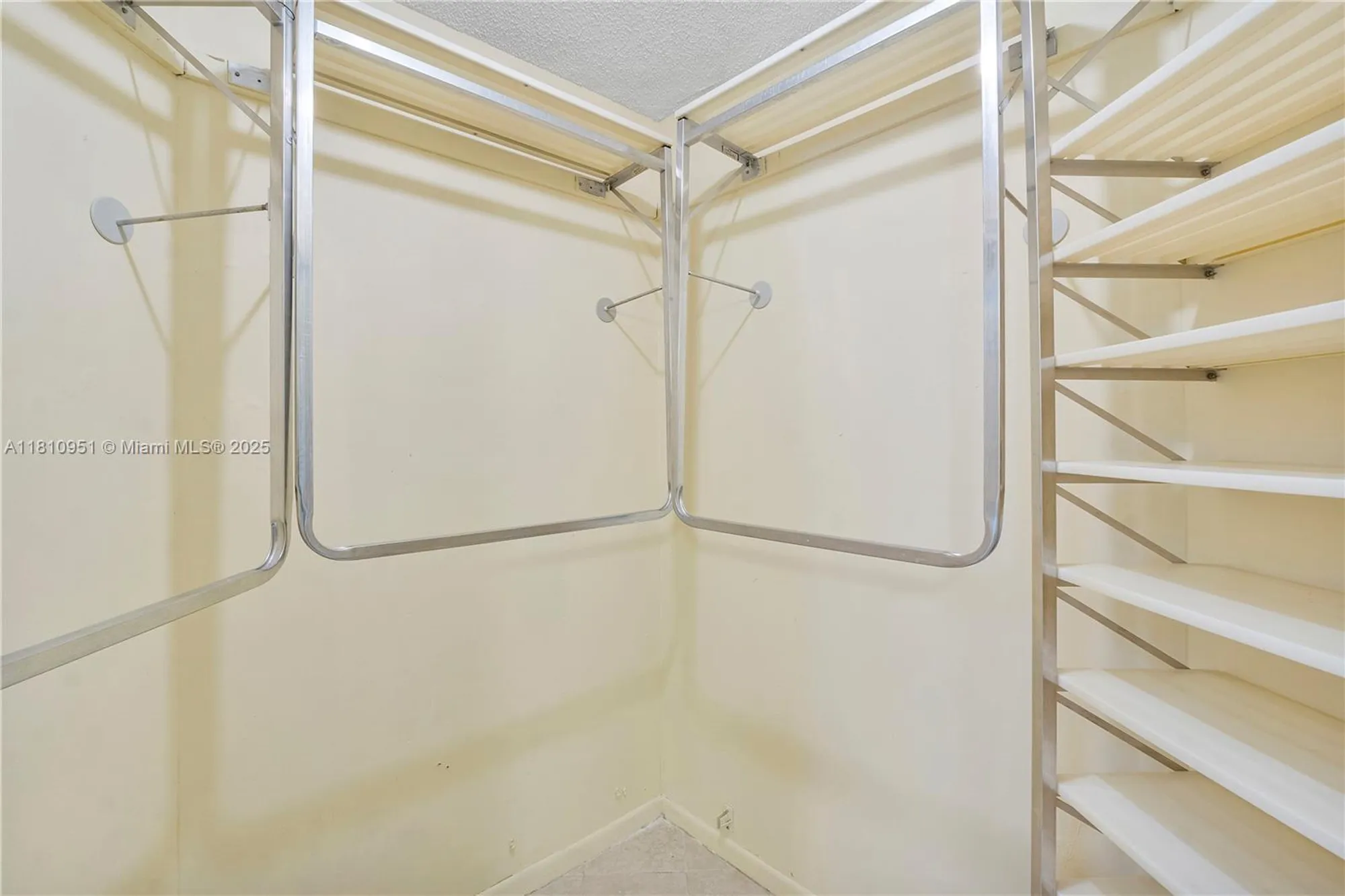 Property Slideshow image 28 of 41 | 9091 lime bay blvd 110, Tamarac, FL, 33321