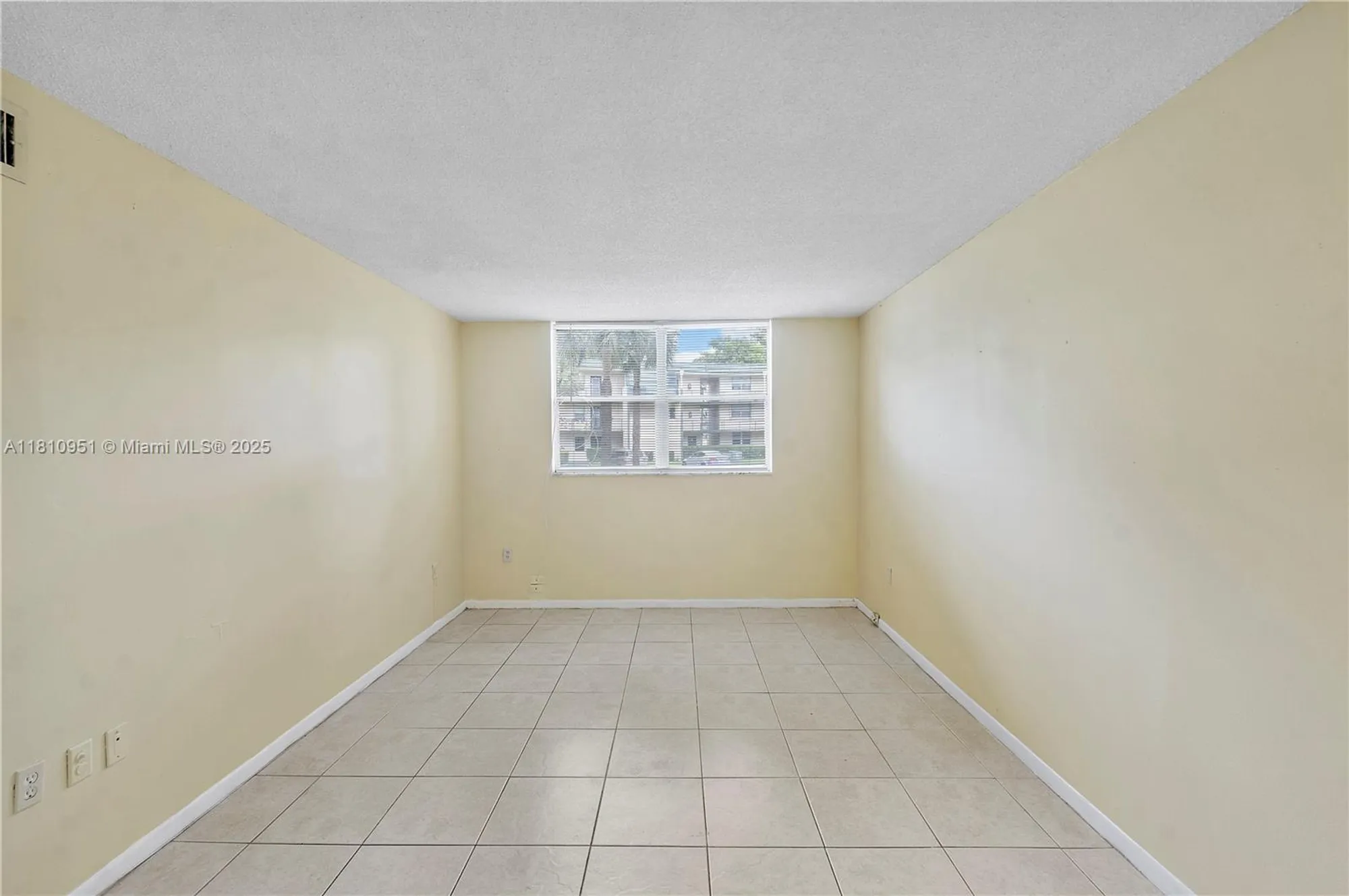 Property Slideshow image 21 of 41 | 9091 lime bay blvd 110, Tamarac, FL, 33321