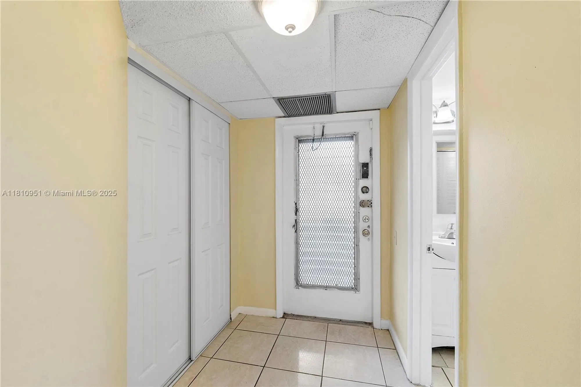Property Slideshow image 6 of 41 | 9091 lime bay blvd 110, Tamarac, FL, 33321