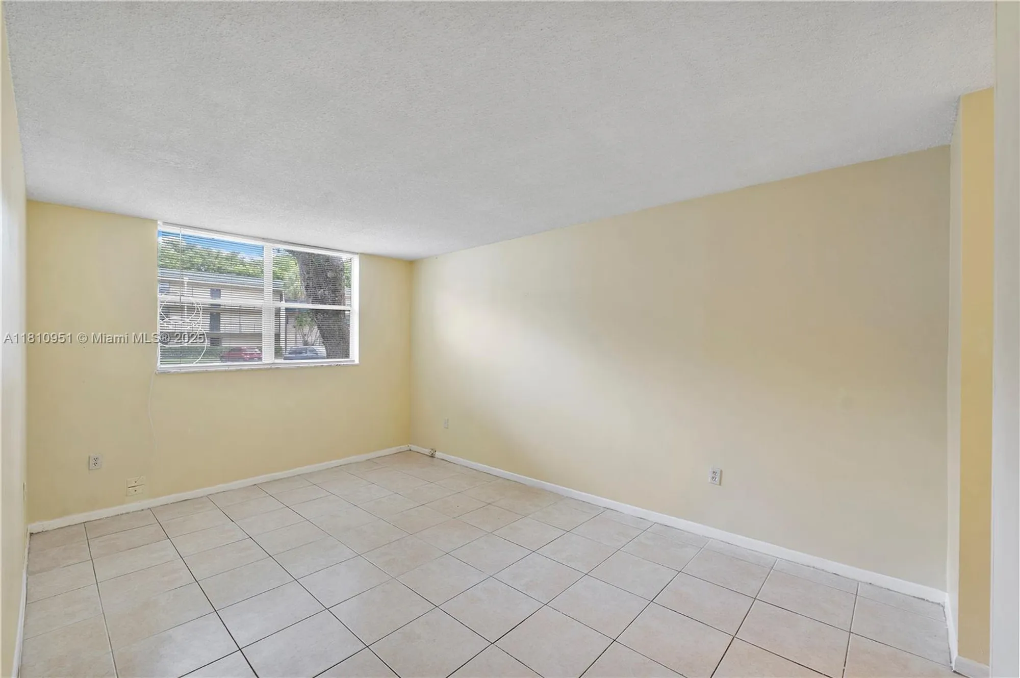 Property Slideshow image 9 of 41 | 9091 lime bay blvd 110, Tamarac, FL, 33321