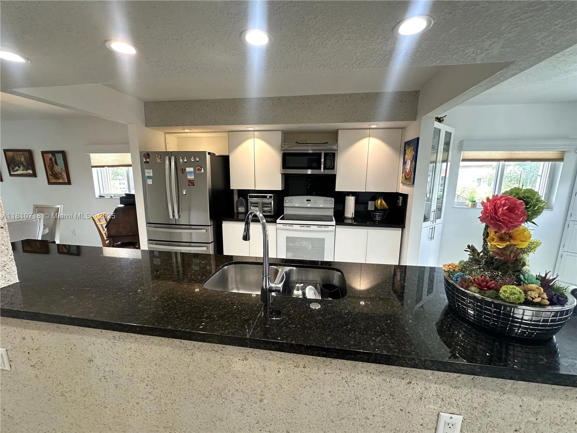 Property Slideshow image 16 of 45 | 13700 sw 14th st d412, Pembroke Pines, FL, 33027