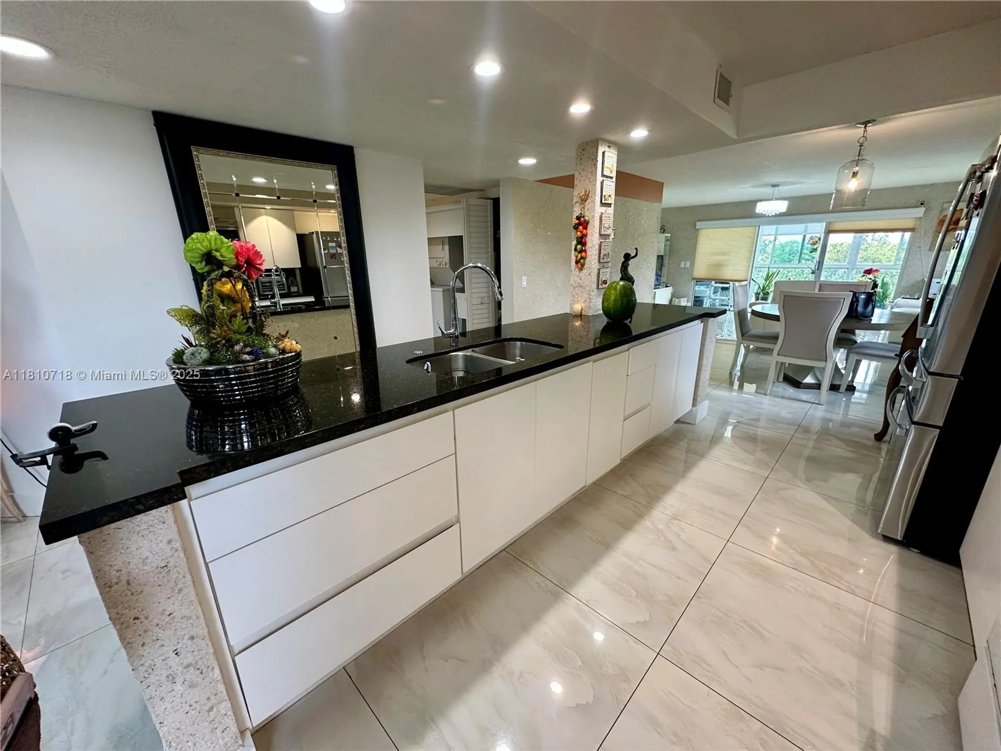 Property Slideshow image 17 of 45 | 13700 sw 14th st d412, Pembroke Pines, FL, 33027