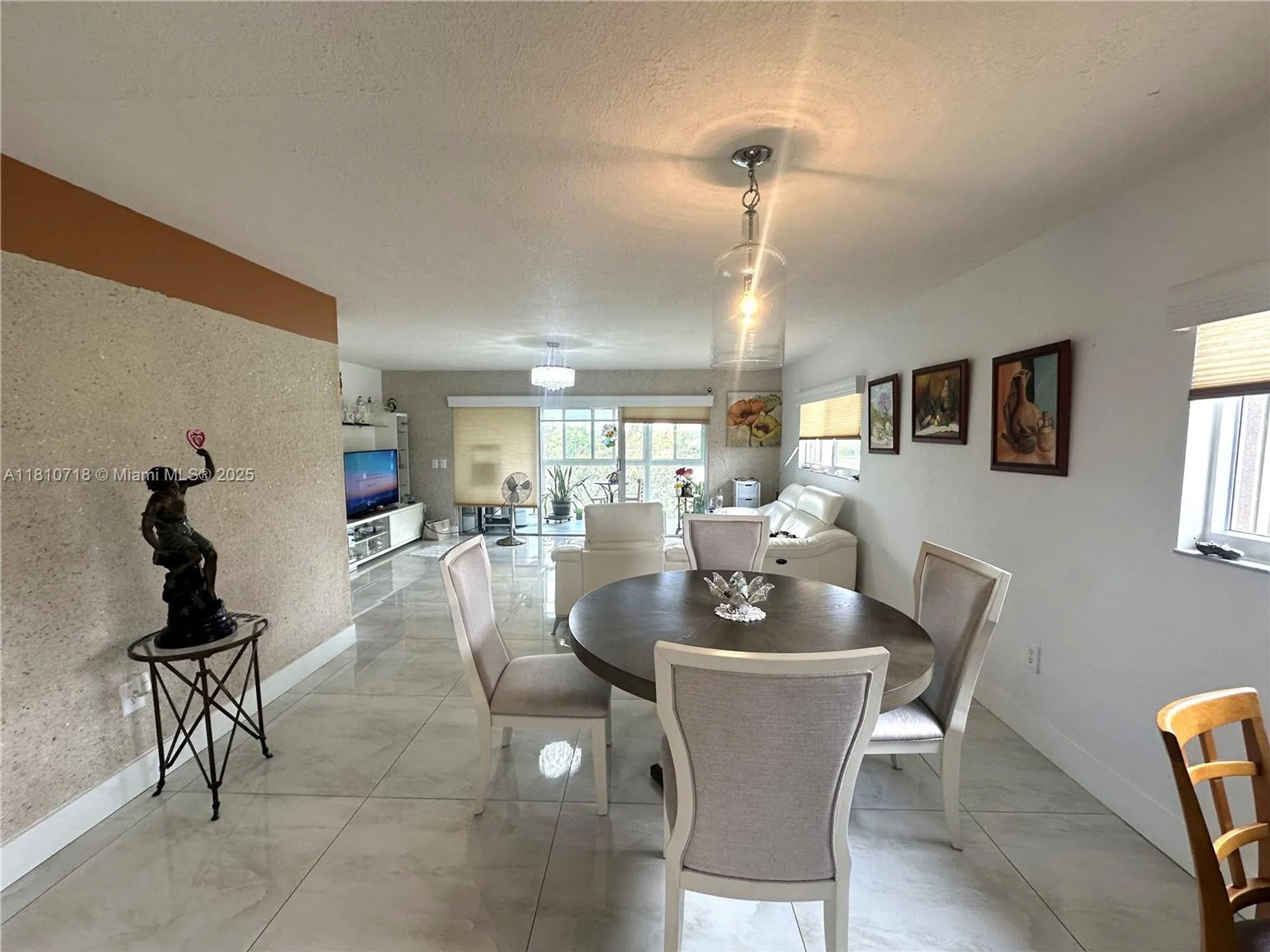 Property Slideshow image 11 of 45 | 13700 sw 14th st d412, Pembroke Pines, FL, 33027