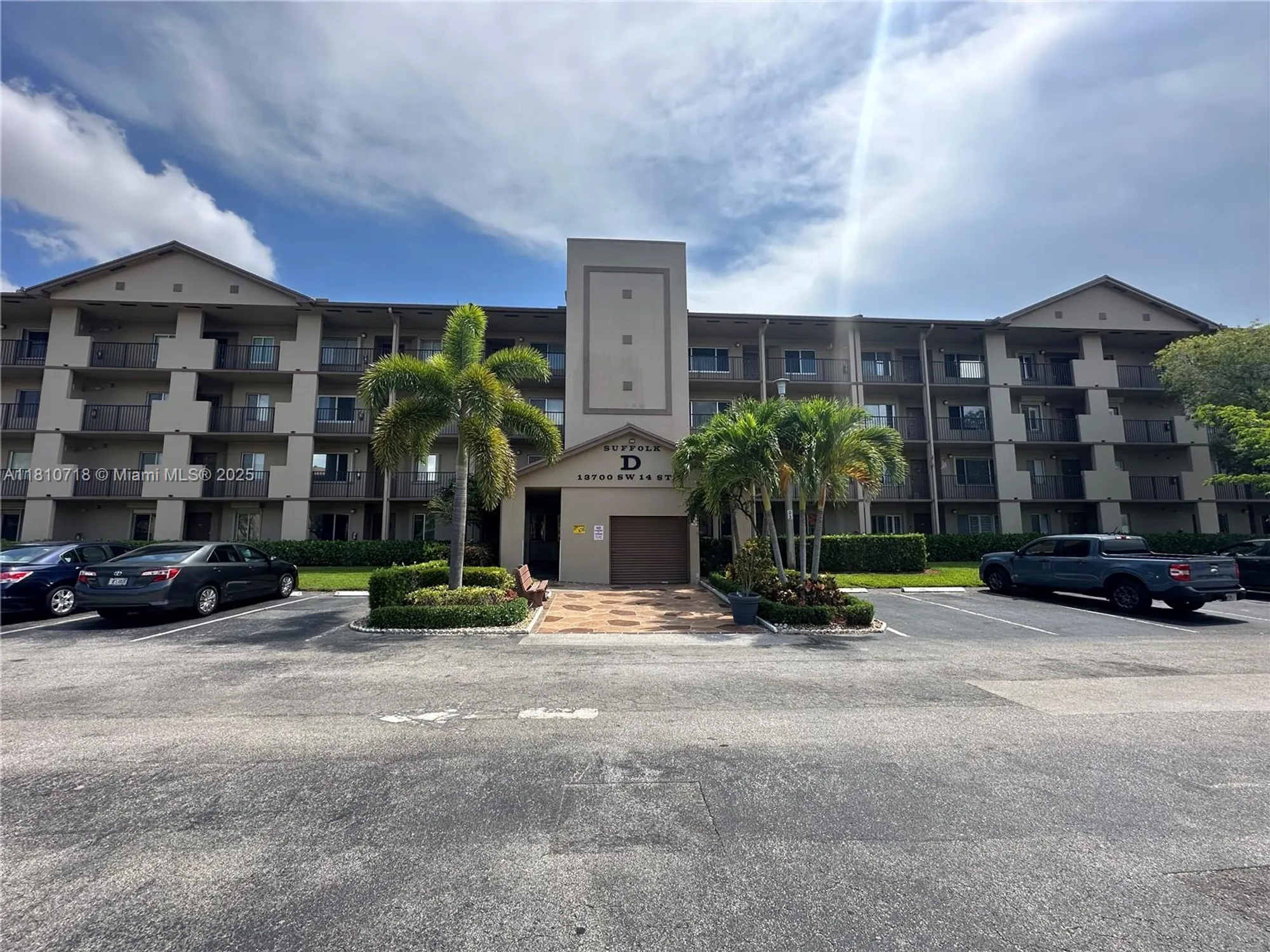 Property Slideshow image 27 of 45 | 13700 sw 14th st d412, Pembroke Pines, FL, 33027