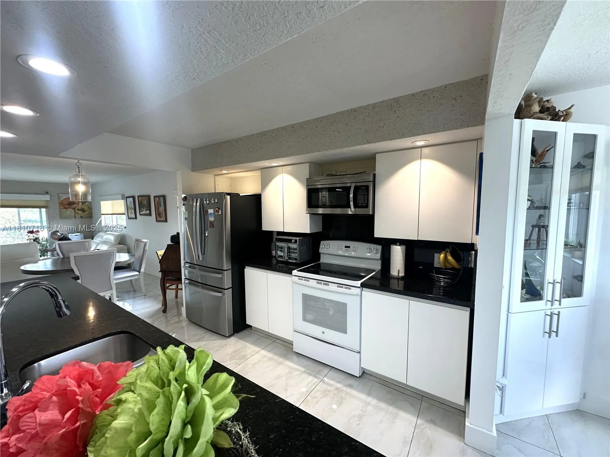 Property Slideshow image 2 of 45 | 13700 sw 14th st d412, Pembroke Pines, FL, 33027