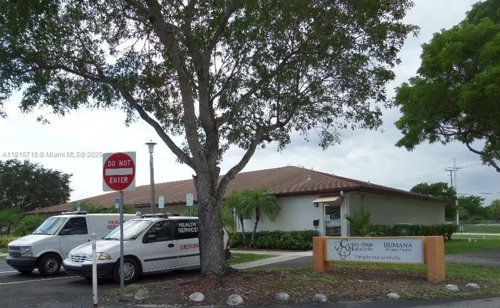 Property Slideshow image 38 of 45 | 13700 sw 14th st d412, Pembroke Pines, FL, 33027
