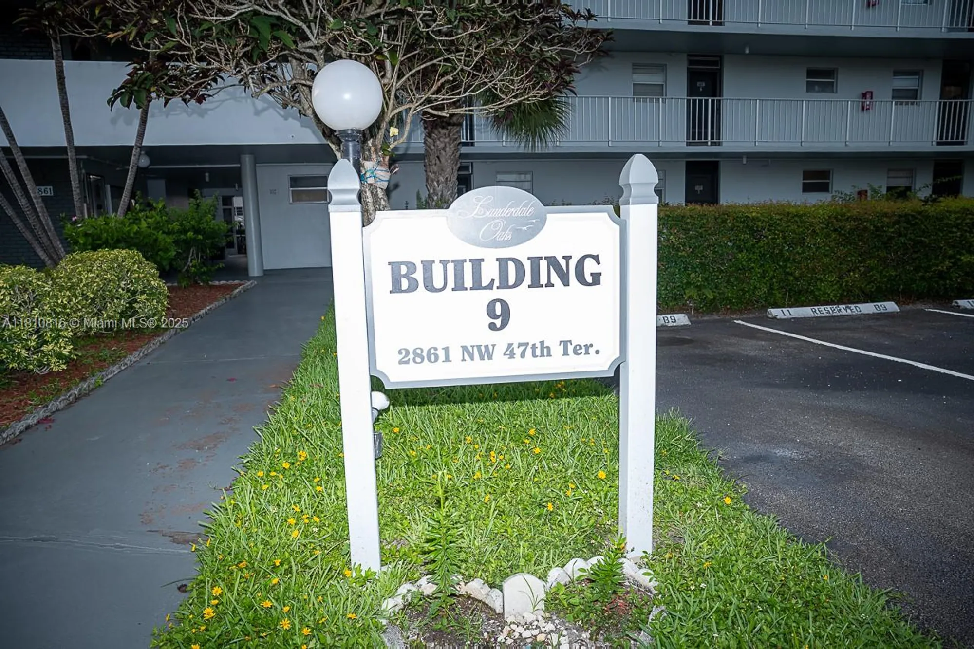 Property Slideshow image 15 of 26 | 2861 nw 47th ter apt 201a, Lauderdale Lakes, FL, 33313