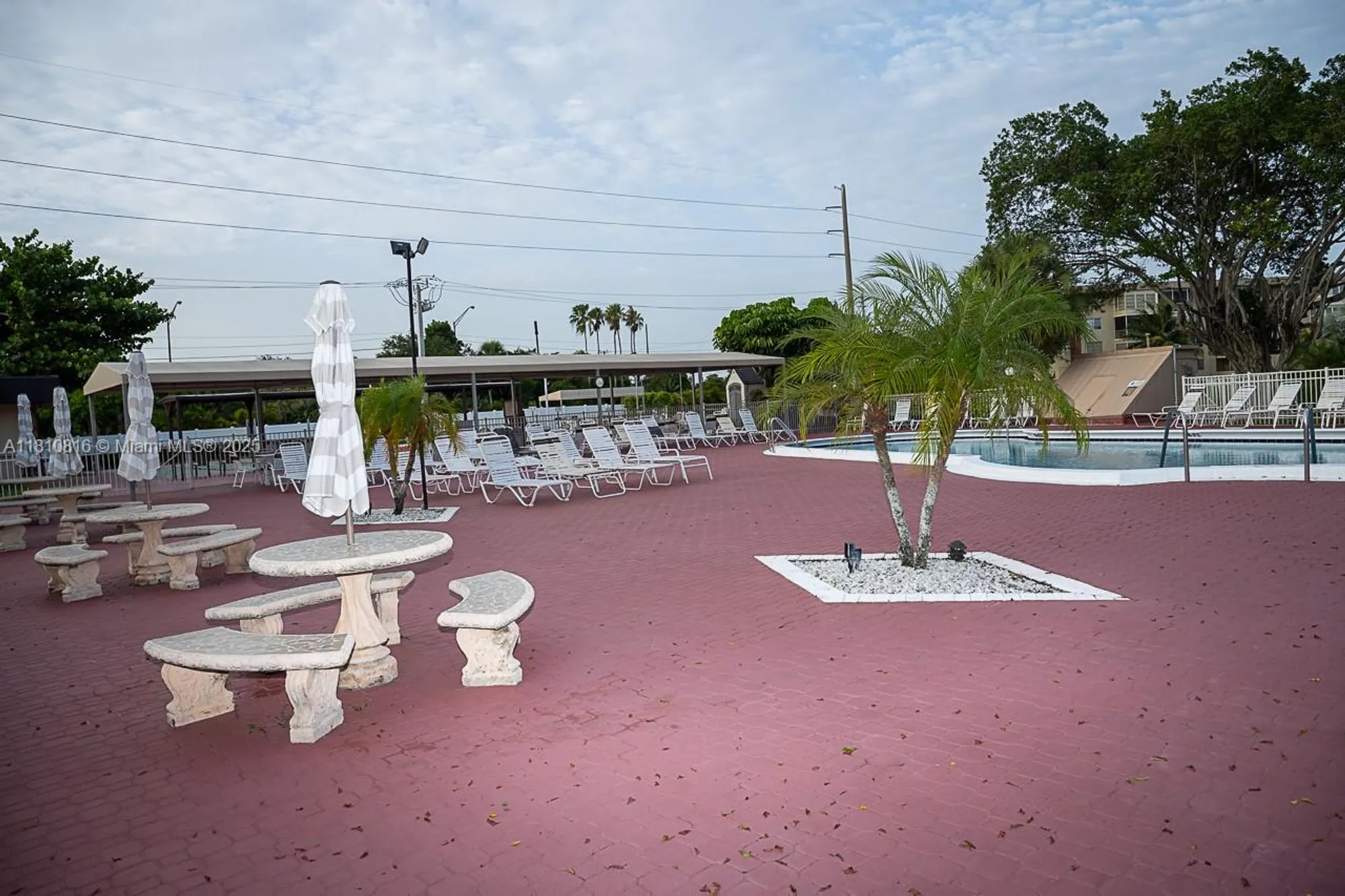Property Slideshow image 10 of 26 | 2861 nw 47th ter apt 201a, Lauderdale Lakes, FL, 33313