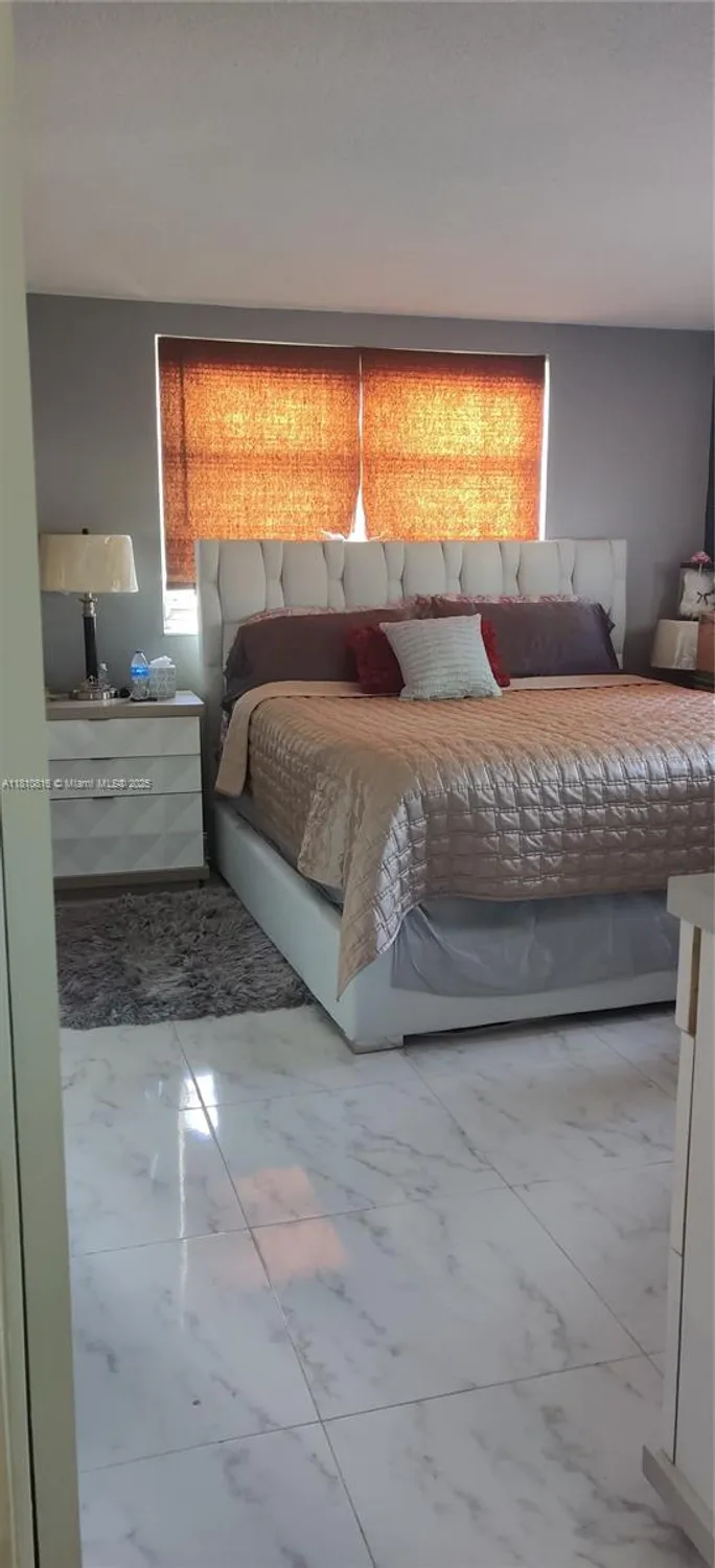 Property Slideshow image 4 of 26 | 2861 nw 47th ter apt 201a, Lauderdale Lakes, FL, 33313