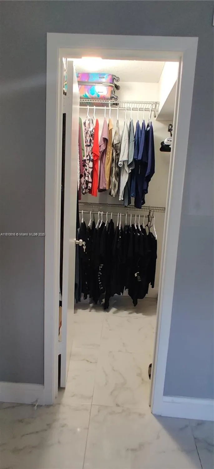 Property Slideshow image 5 of 26 | 2861 nw 47th ter apt 201a, Lauderdale Lakes, FL, 33313