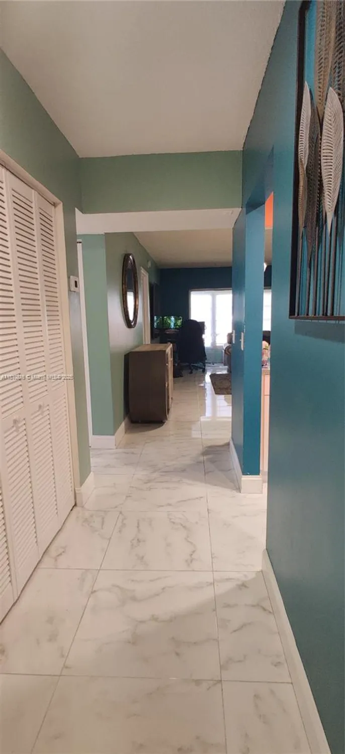 Property Slideshow image 9 of 26 | 2861 nw 47th ter apt 201a, Lauderdale Lakes, FL, 33313