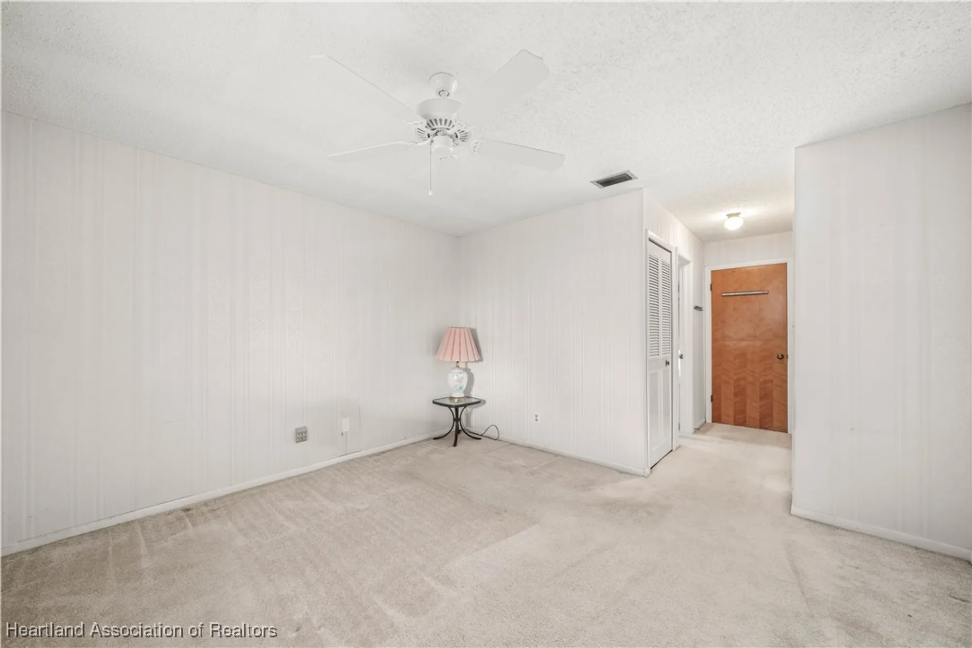 Property Slideshow image 11 of 43 | 170 parkview cir, Lake Placid, FL, 33852
