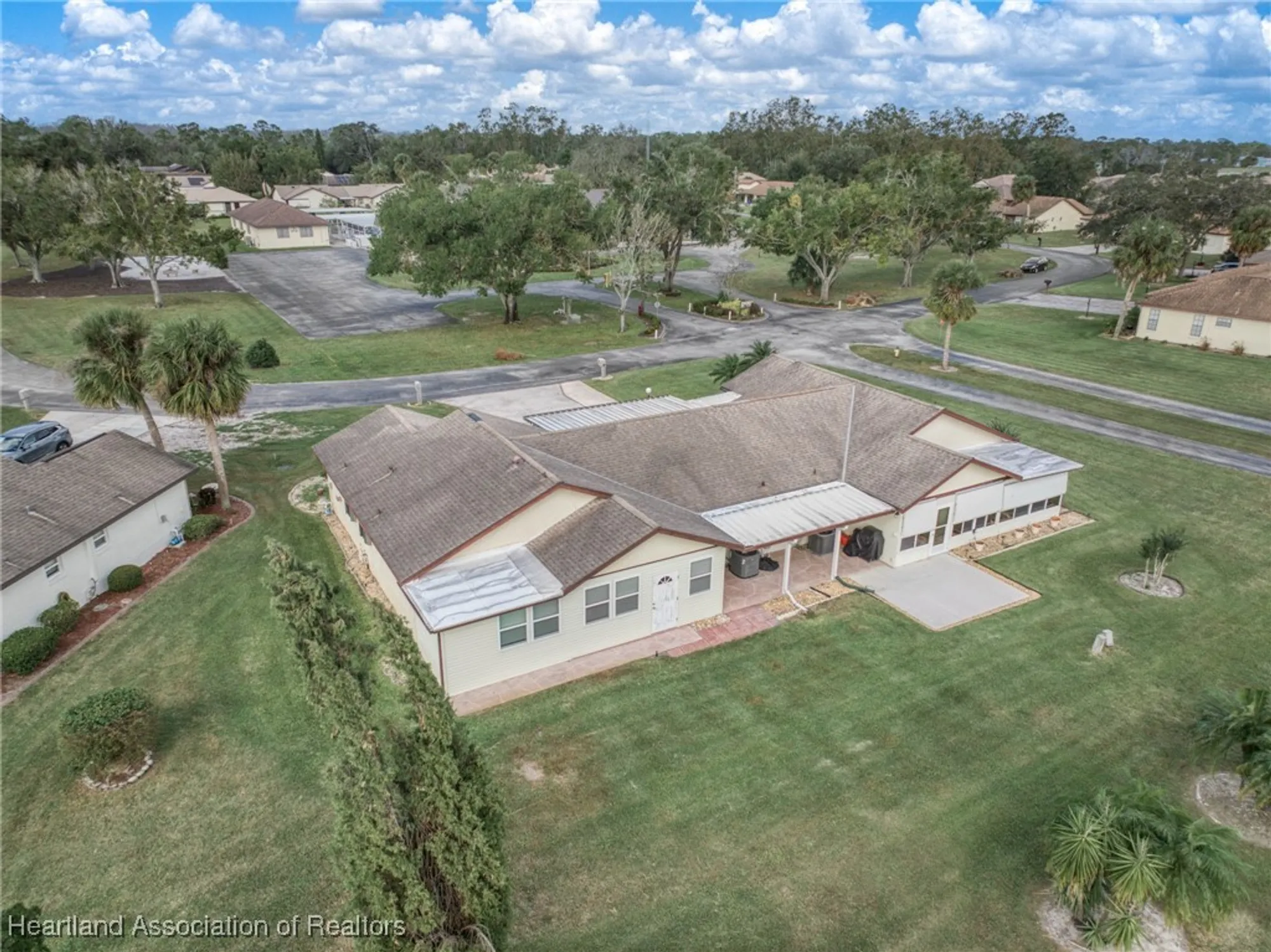 Property Slideshow image 36 of 43 | 170 parkview cir, Lake Placid, FL, 33852