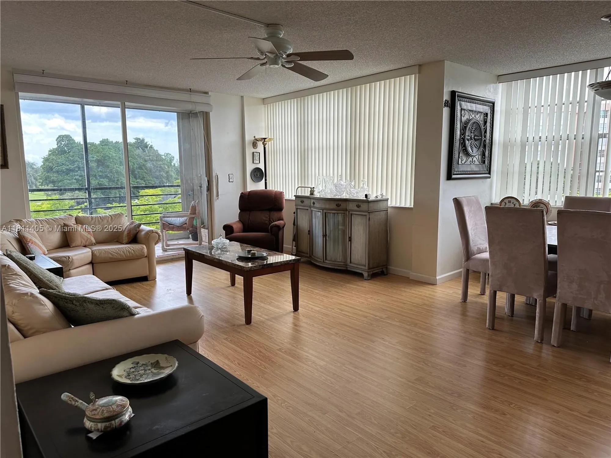 Property Slideshow image 20 of 43 | 1100 saint charles pl 411, Pembroke Pines, FL, 33026