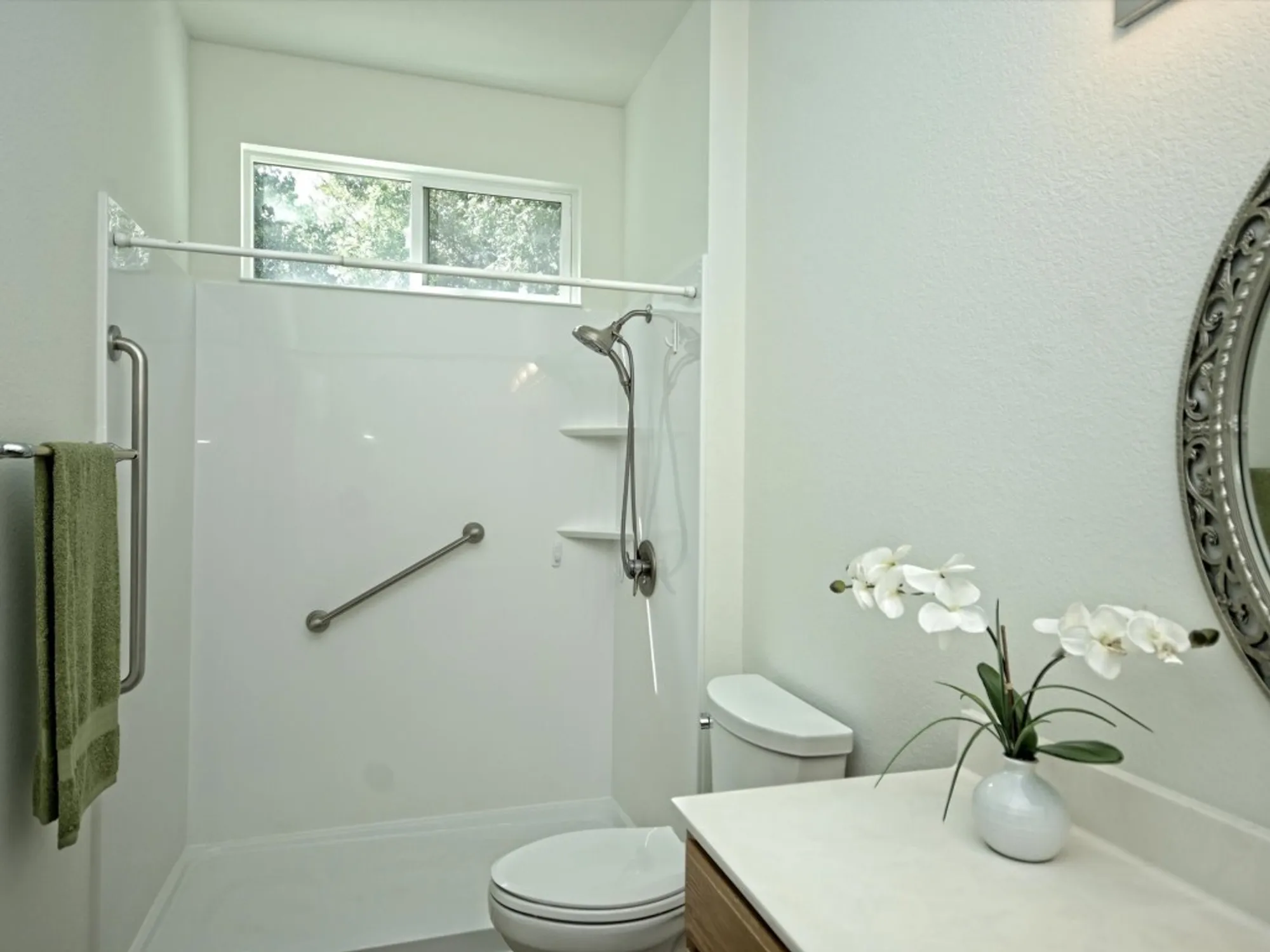 Property Slideshow image 16 of 29 | 708 texas dr, Georgetown, TX, 78633