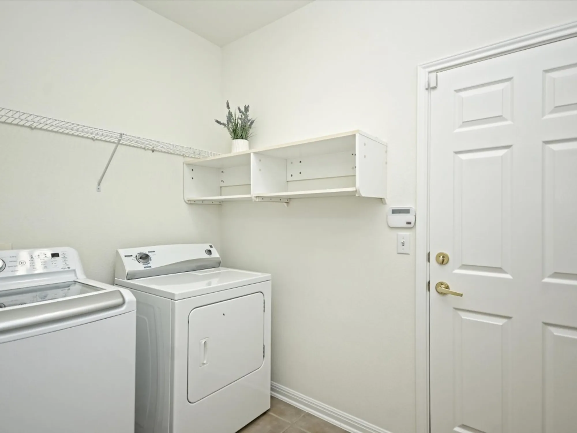 Property Slideshow image 20 of 29 | 708 texas dr, Georgetown, TX, 78633