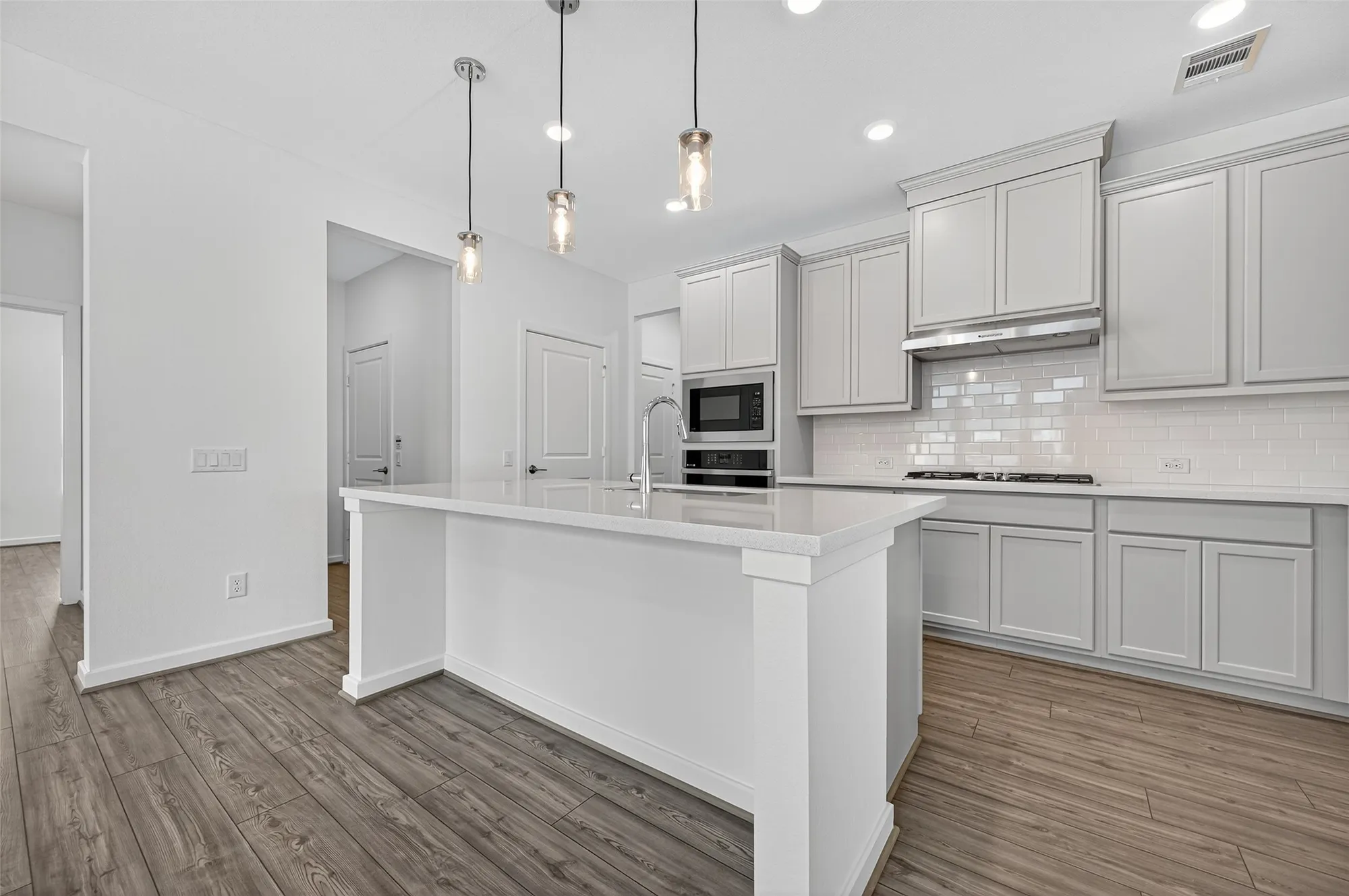 Property Slideshow image 14 of 33 | 4702 rustic grove ln, Fulshear, TX, 77441