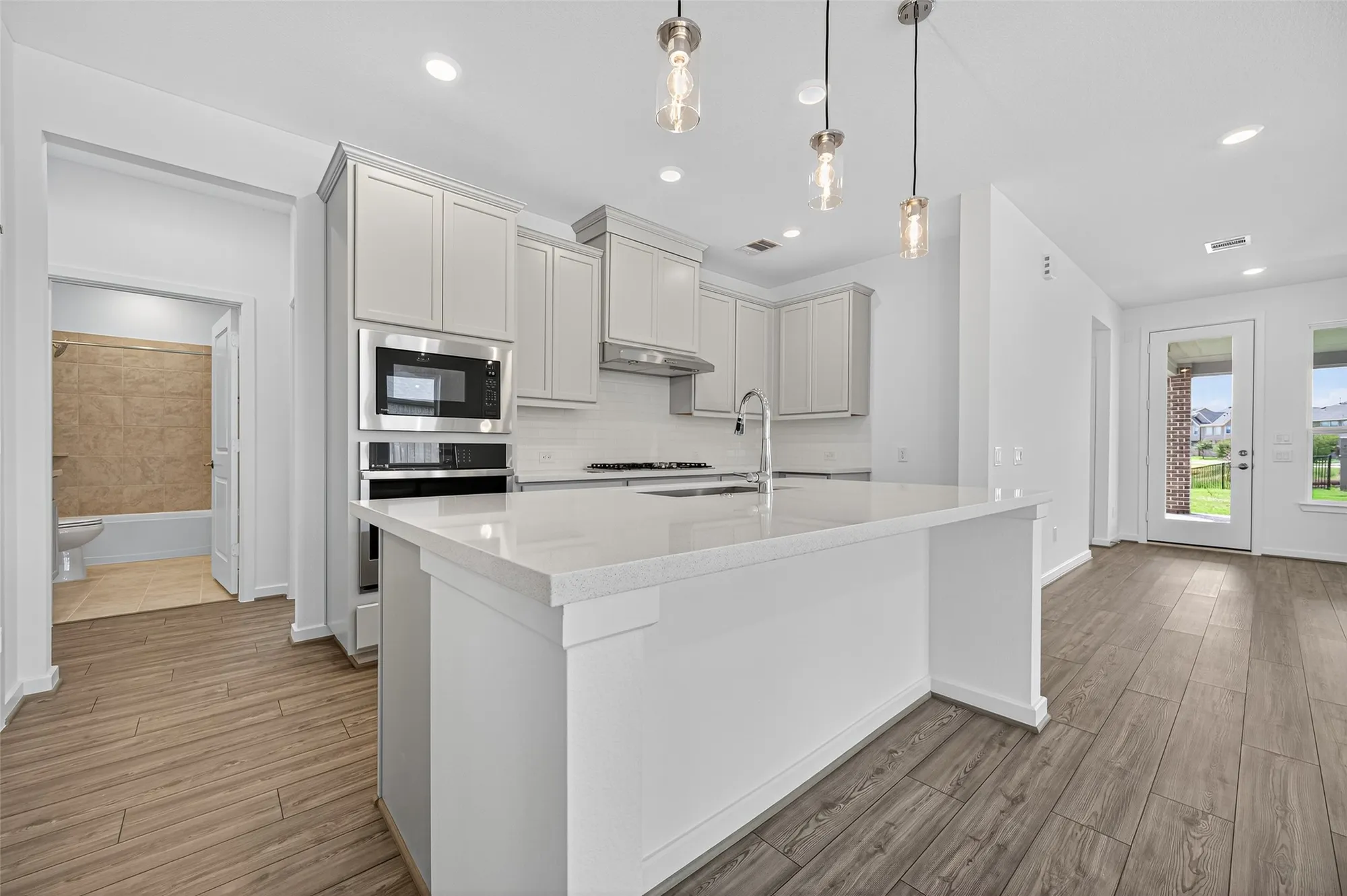 Property Slideshow image 13 of 33 | 4702 rustic grove ln, Fulshear, TX, 77441