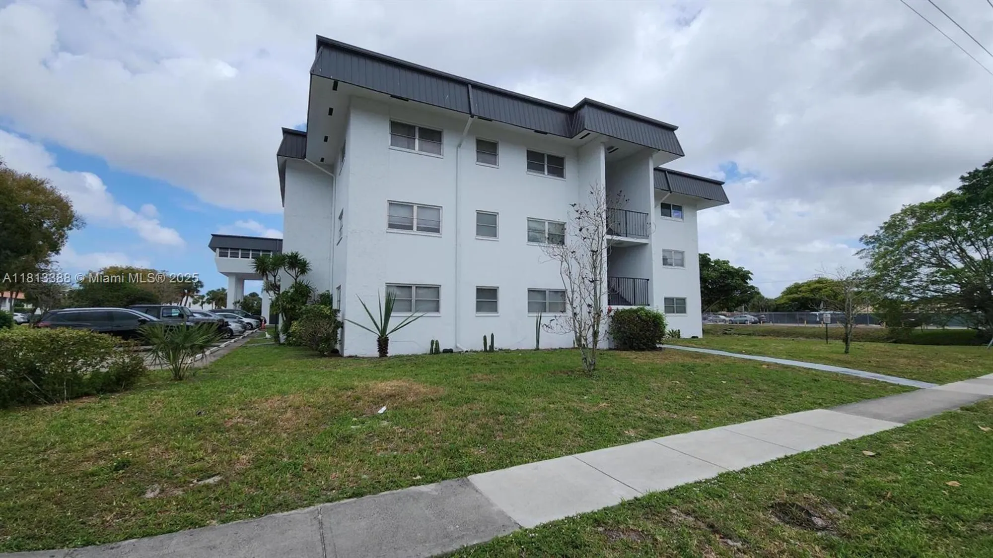 Property Slideshow image 27 of 43 | 4880 nw 22nd st apt 207, Lauderhill, FL, 33313