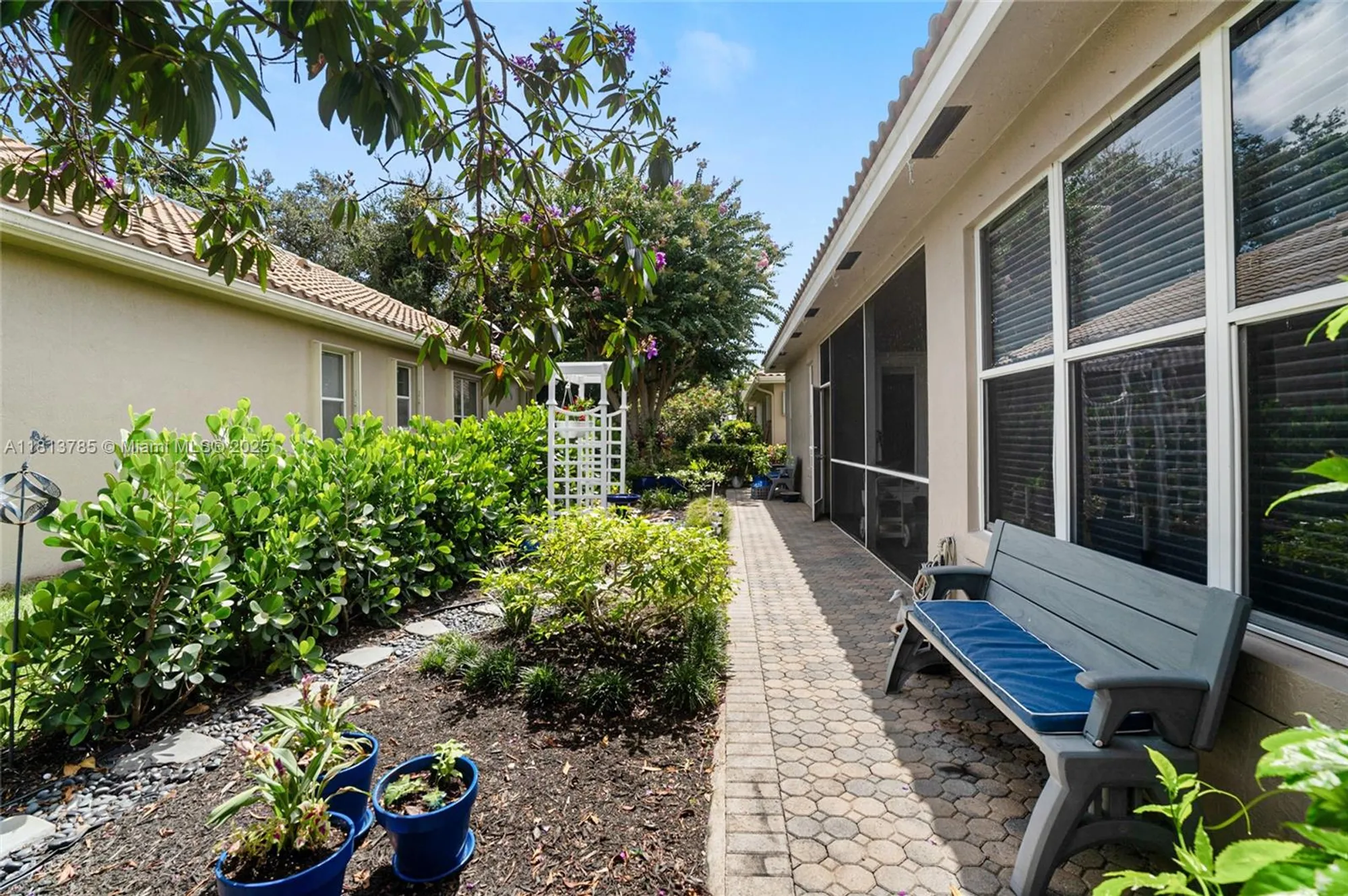 Property Slideshow image 26 of 32 | 6569 jog estates ln, Boynton Beach, FL, 33437