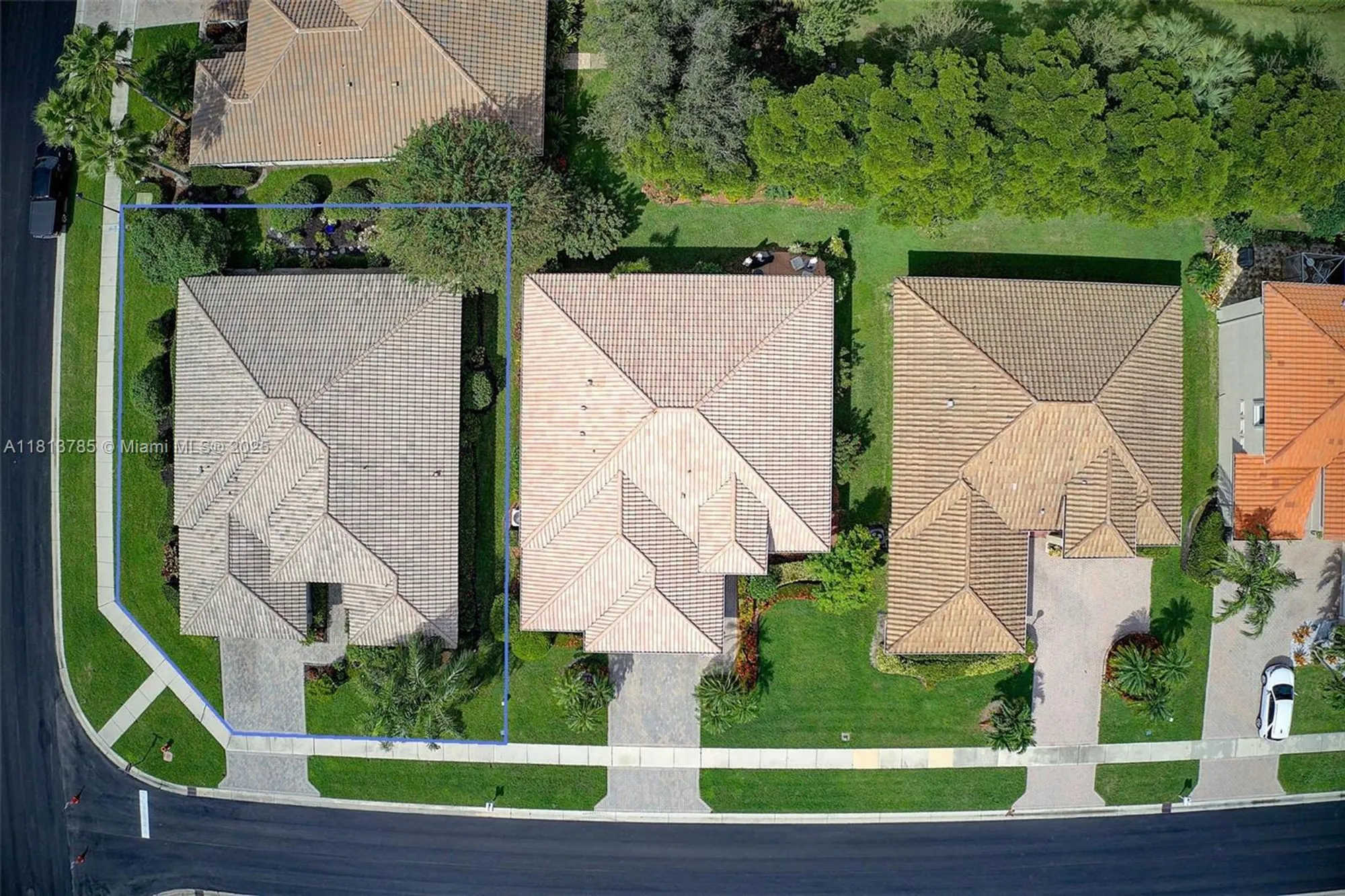 Property Slideshow image 31 of 32 | 6569 jog estates ln, Boynton Beach, FL, 33437