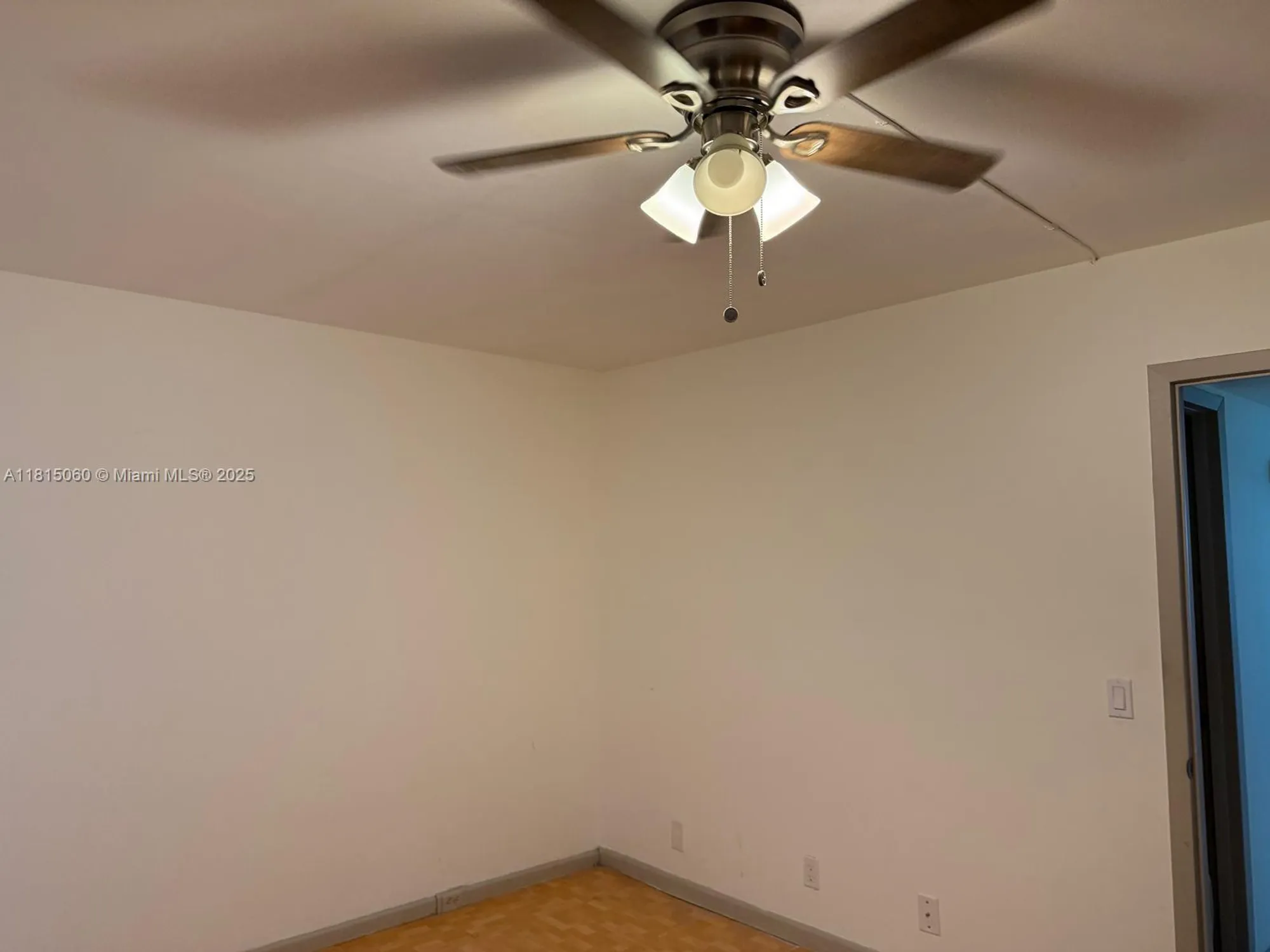 Property Slideshow image 5 of 11 | 217 suffolk f # 217, Boca Raton, FL, 33434