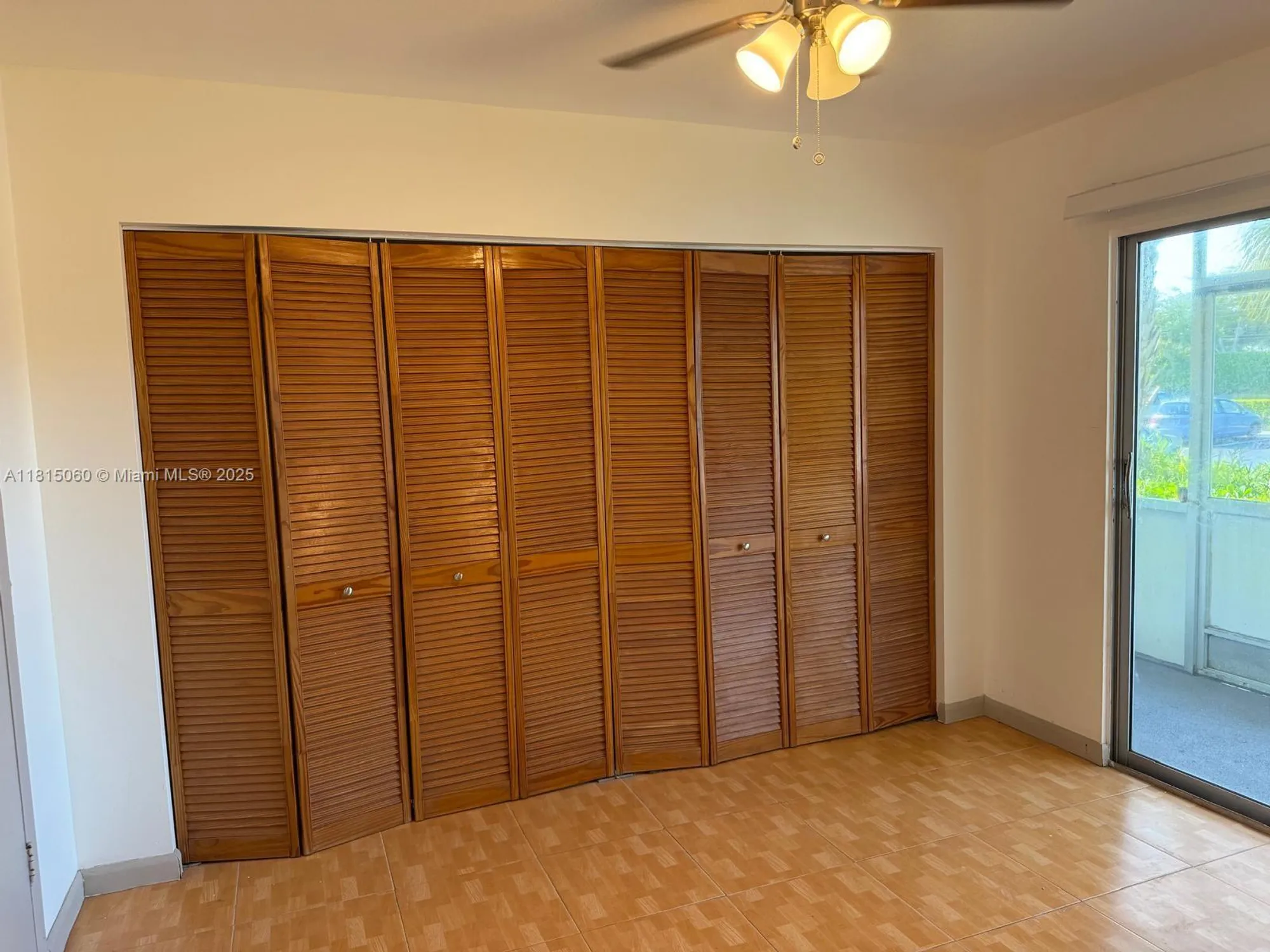 Property Slideshow image 9 of 11 | 217 suffolk f # 217, Boca Raton, FL, 33434