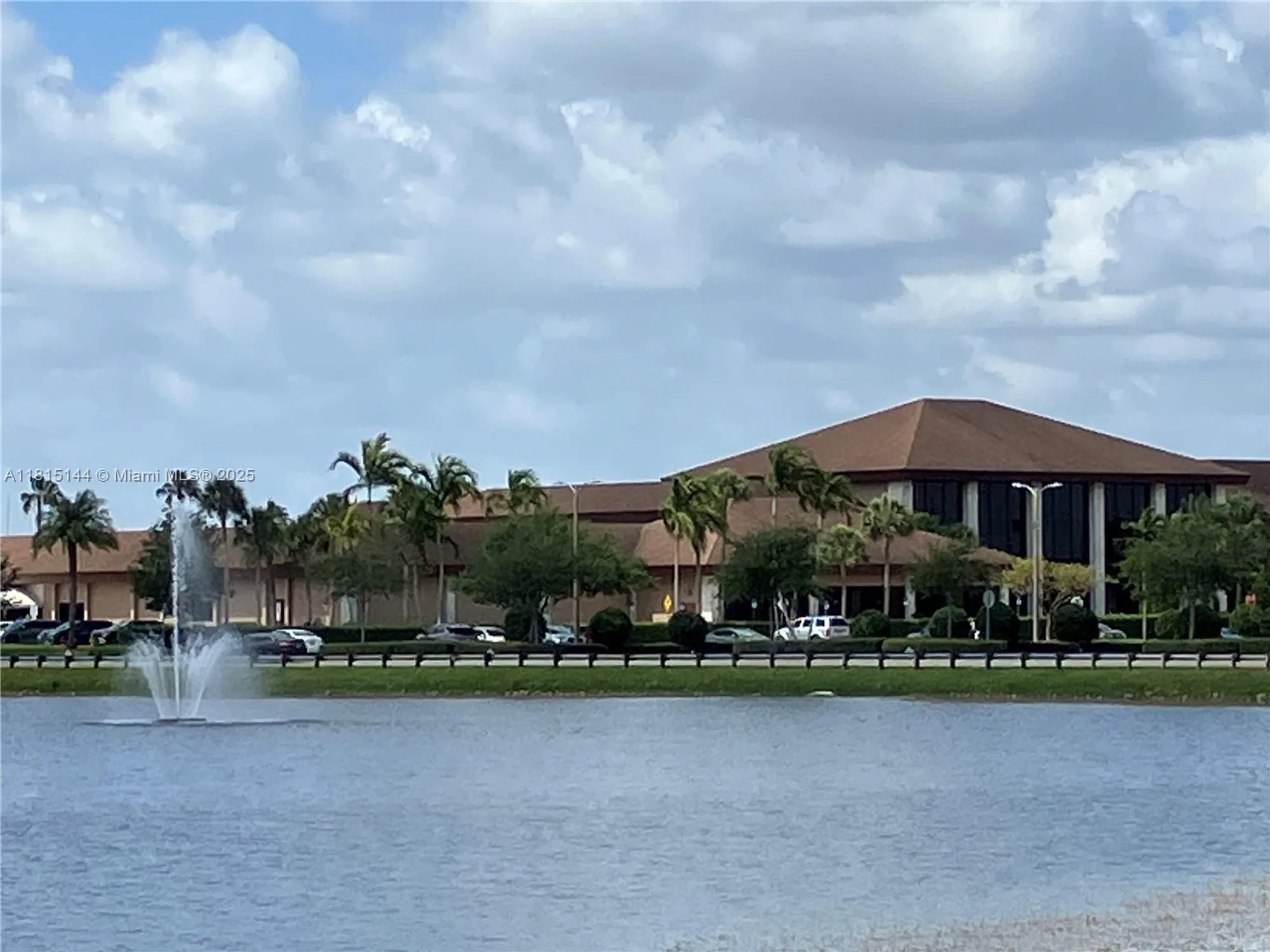 Property Slideshow image 17 of 24 | 800 sw 131st ave 109f, Pembroke Pines, FL, 33027