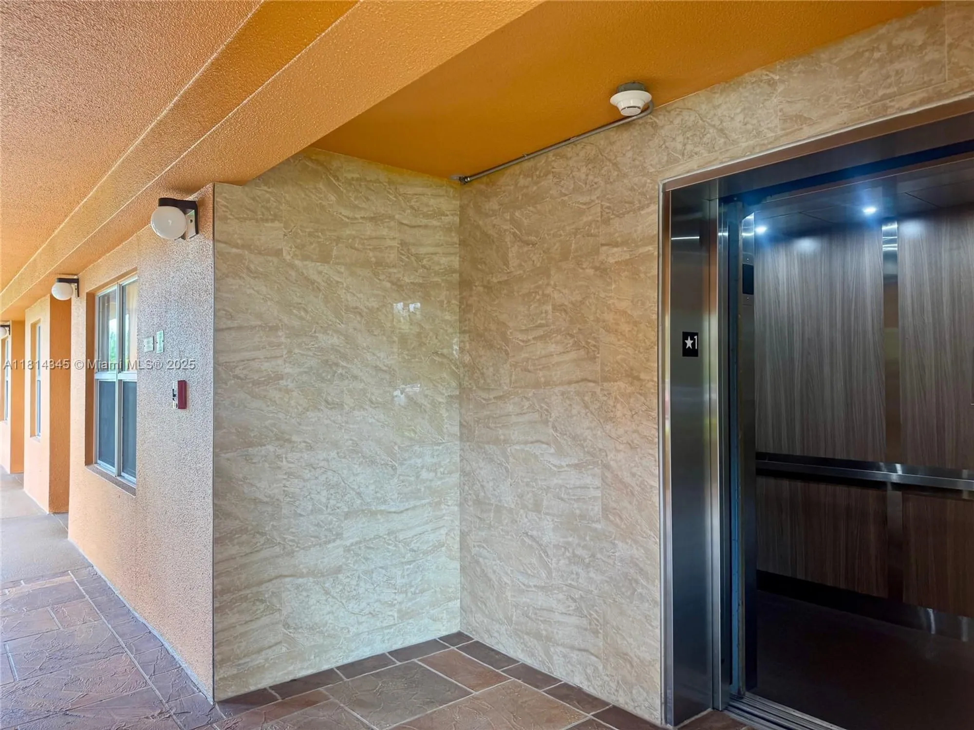 Property Slideshow image 5 of 30 | 701 sw 142nd ave 414s, Pembroke Pines, FL, 33027