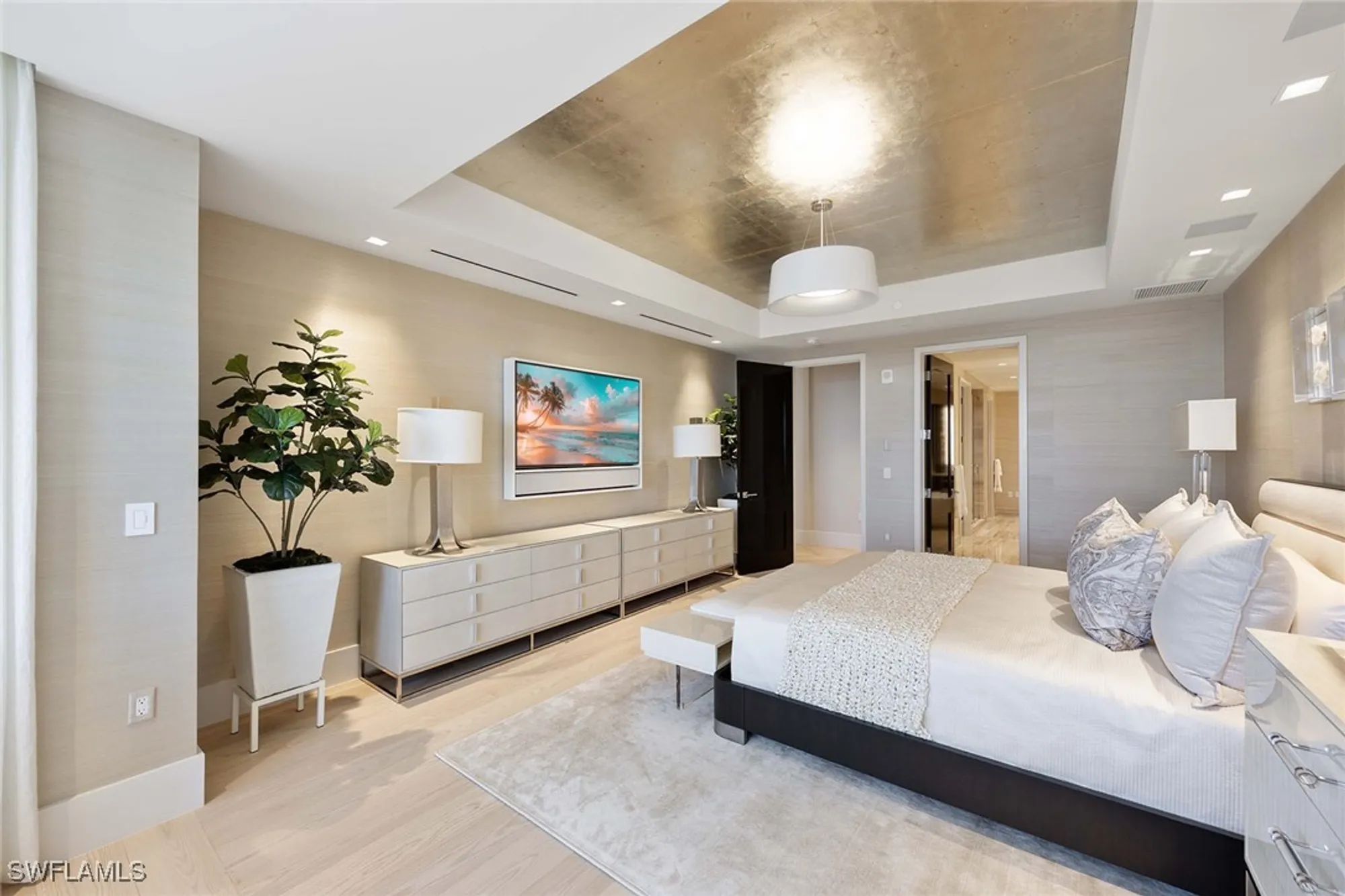 Property Slideshow image 19 of 50 | 6897 grenadier blvd ph 3, Naples, FL, 34108