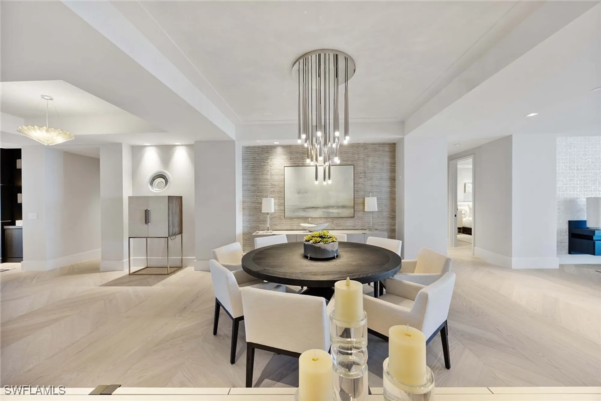 Property Slideshow image 28 of 50 | 6897 grenadier blvd ph 3, Naples, FL, 34108