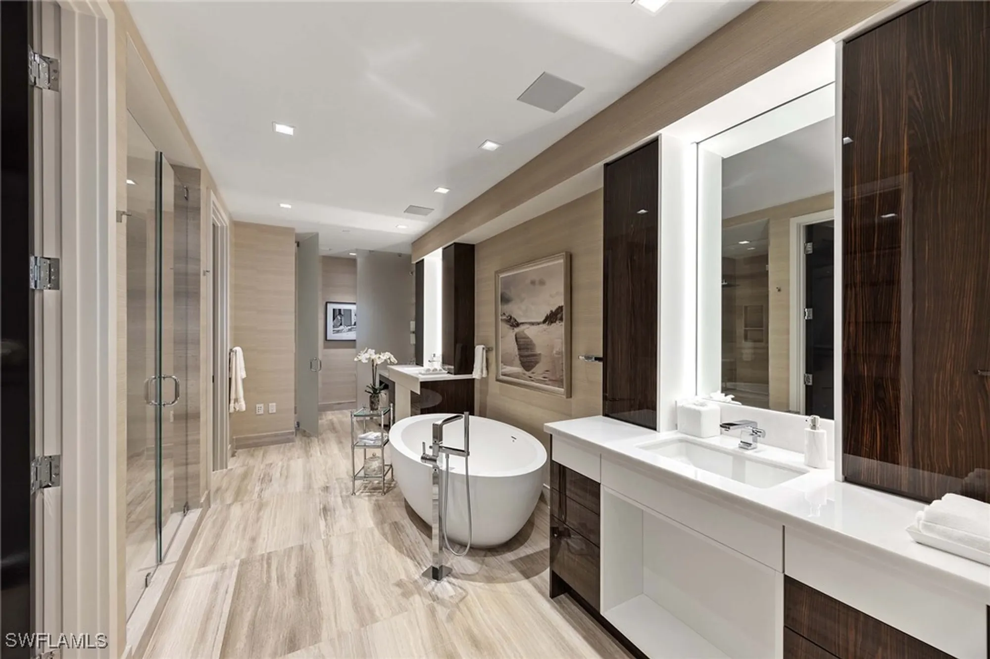 Property Slideshow image 20 of 50 | 6897 grenadier blvd ph 3, Naples, FL, 34108