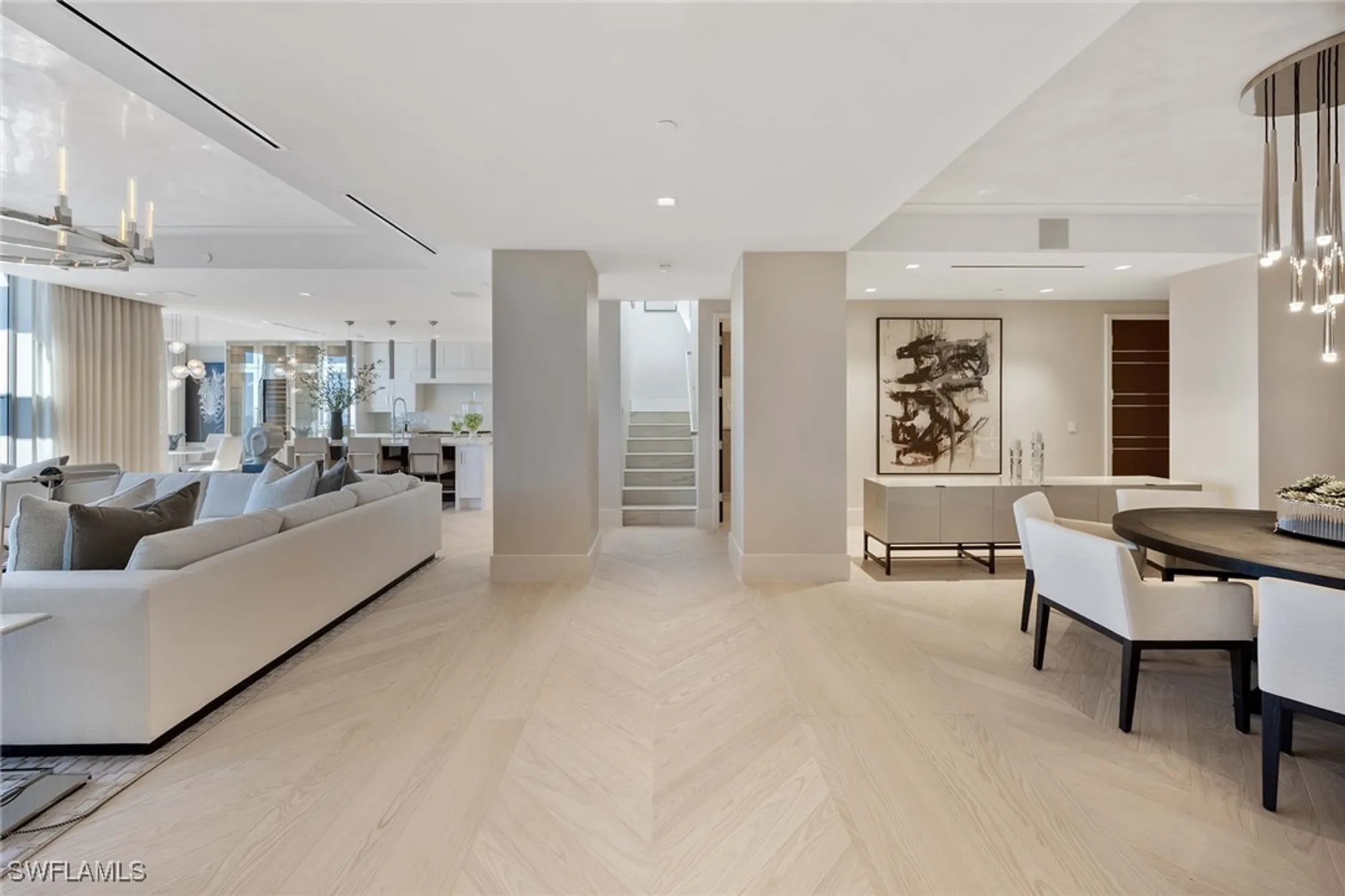 Property Slideshow image 32 of 50 | 6897 grenadier blvd ph 3, Naples, FL, 34108