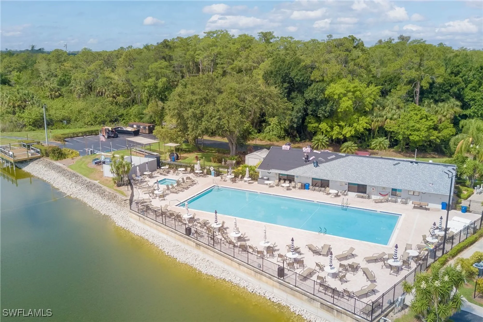 Property Slideshow image 19 of 21 | 9950 sailview ct 14, Fort Myers, FL, 33905