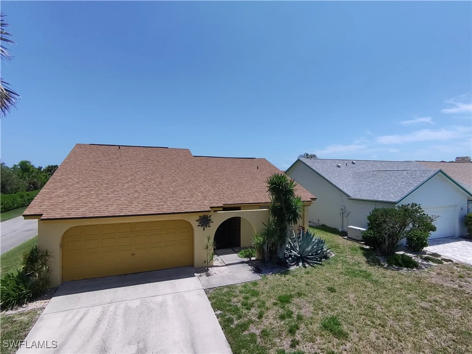 Property Slideshow image 18 of 20 | 11511 cinnamon cove blvd, Fort Myers, FL, 33908