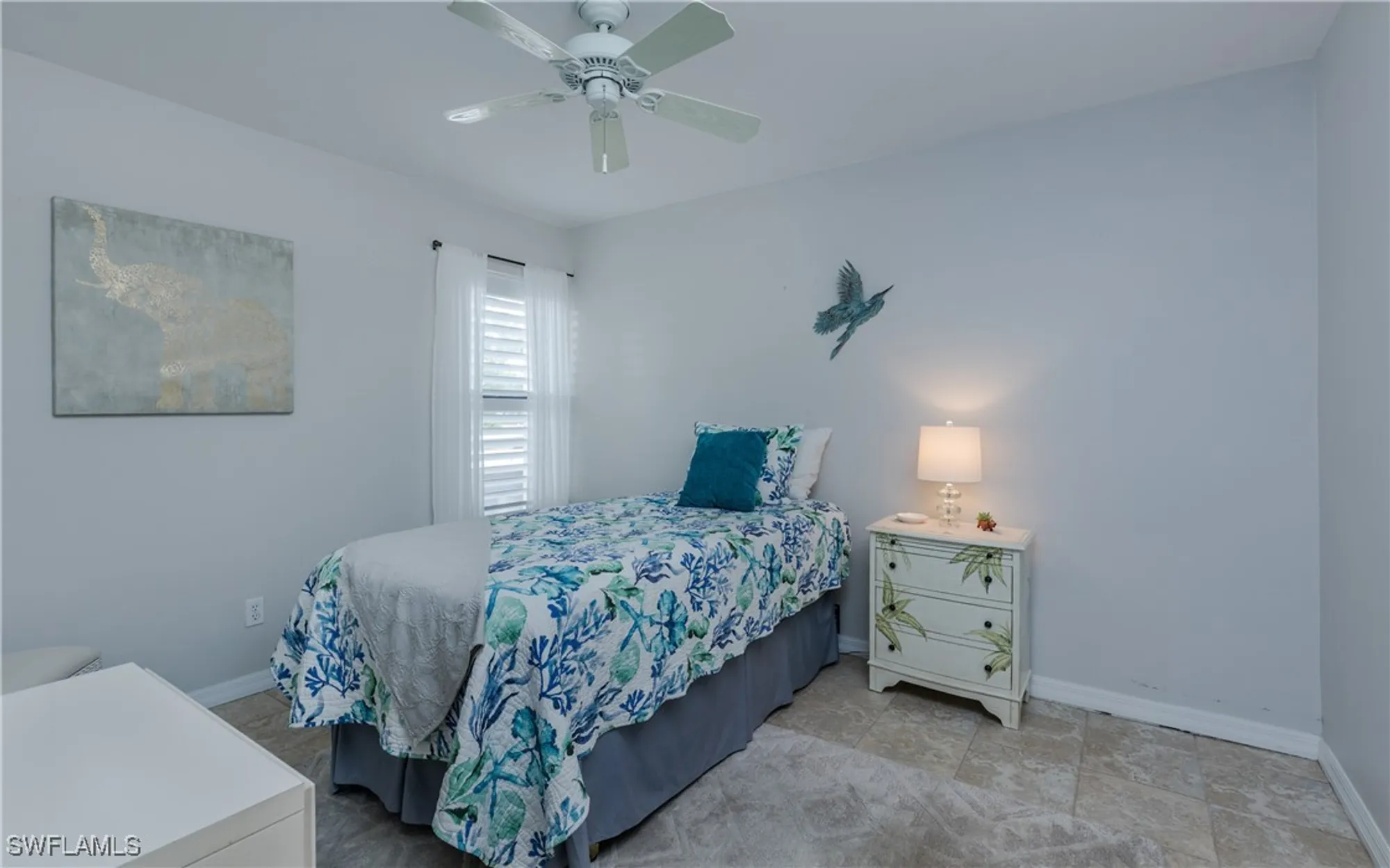 Property Slideshow image 22 of 37 | 5825 trailwinds dr 425, Fort Myers, FL, 33907
