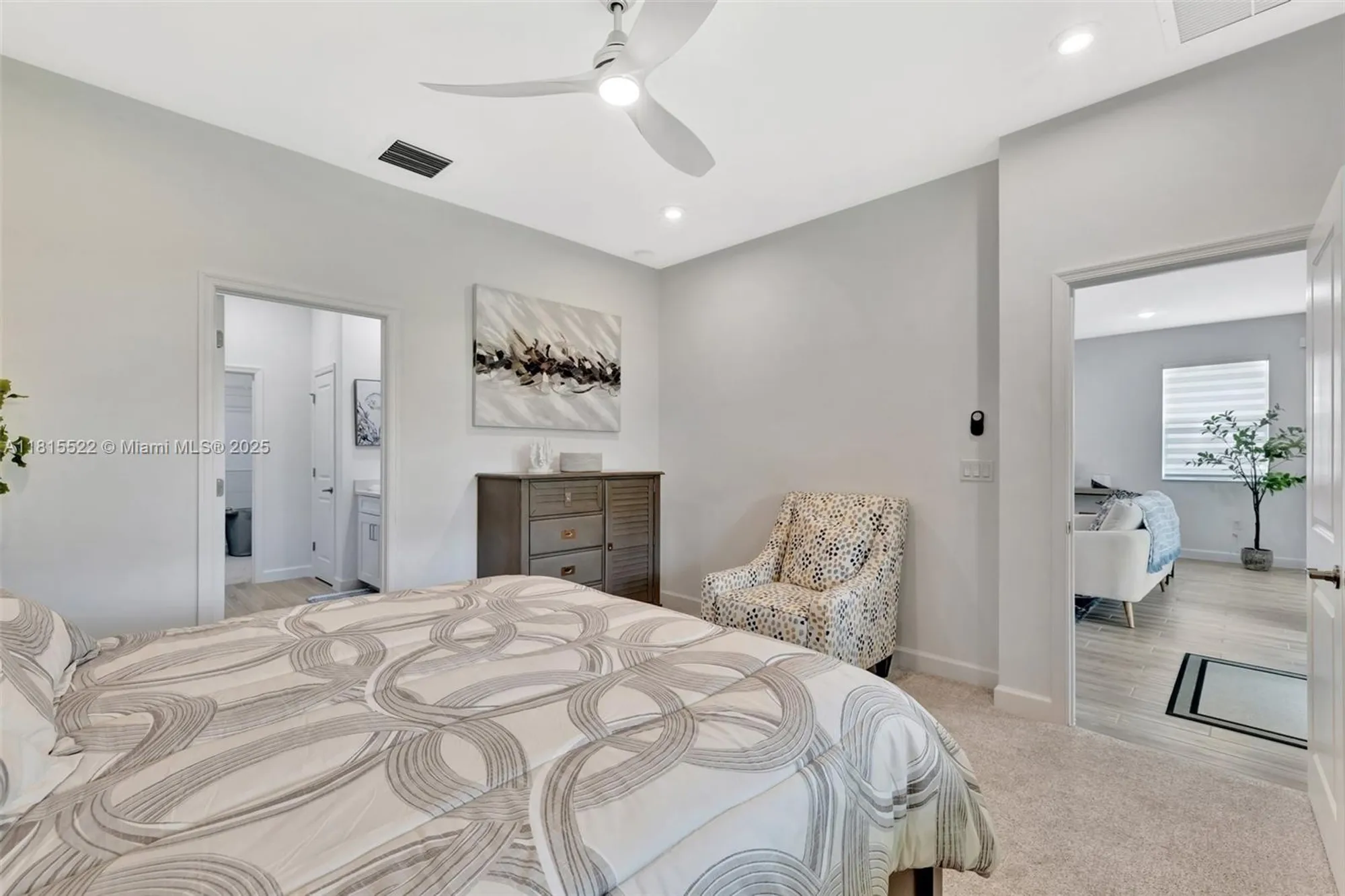 Property Slideshow image 17 of 43 | 9921 sw isabelline dr, Port St Lucie, FL, 34987