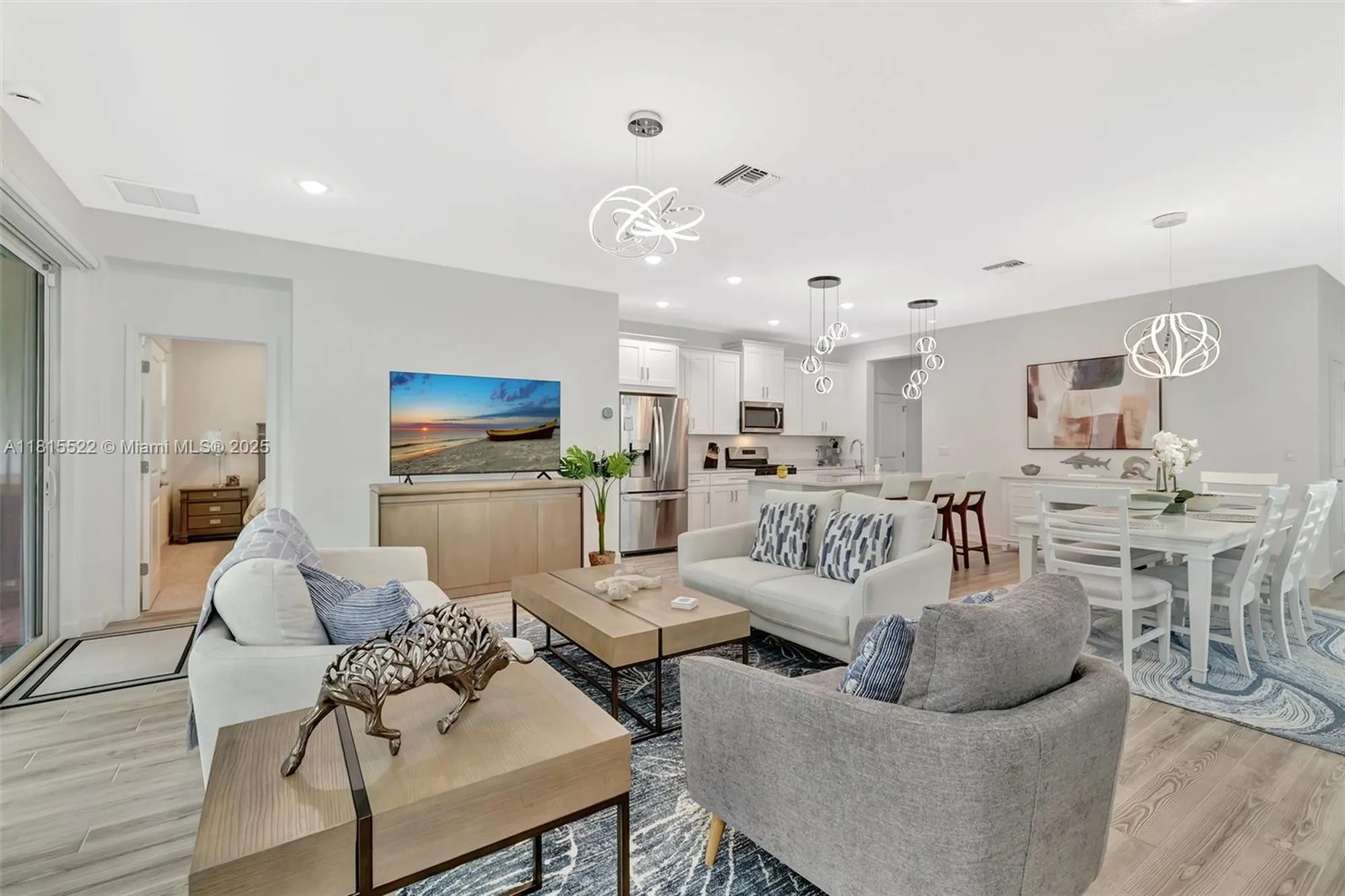 Property Slideshow image 10 of 43 | 9921 sw isabelline dr, Port St Lucie, FL, 34987