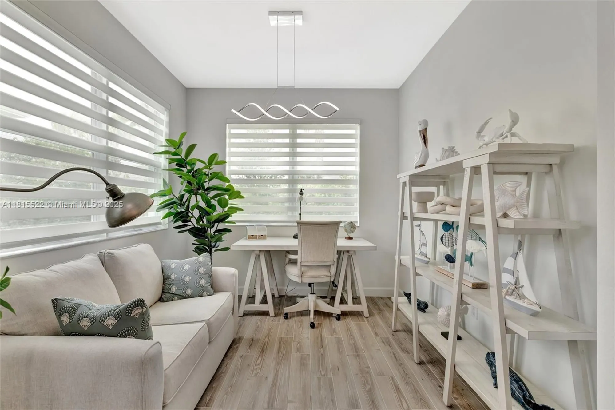 Property Slideshow image 13 of 43 | 9921 sw isabelline dr, Port St Lucie, FL, 34987