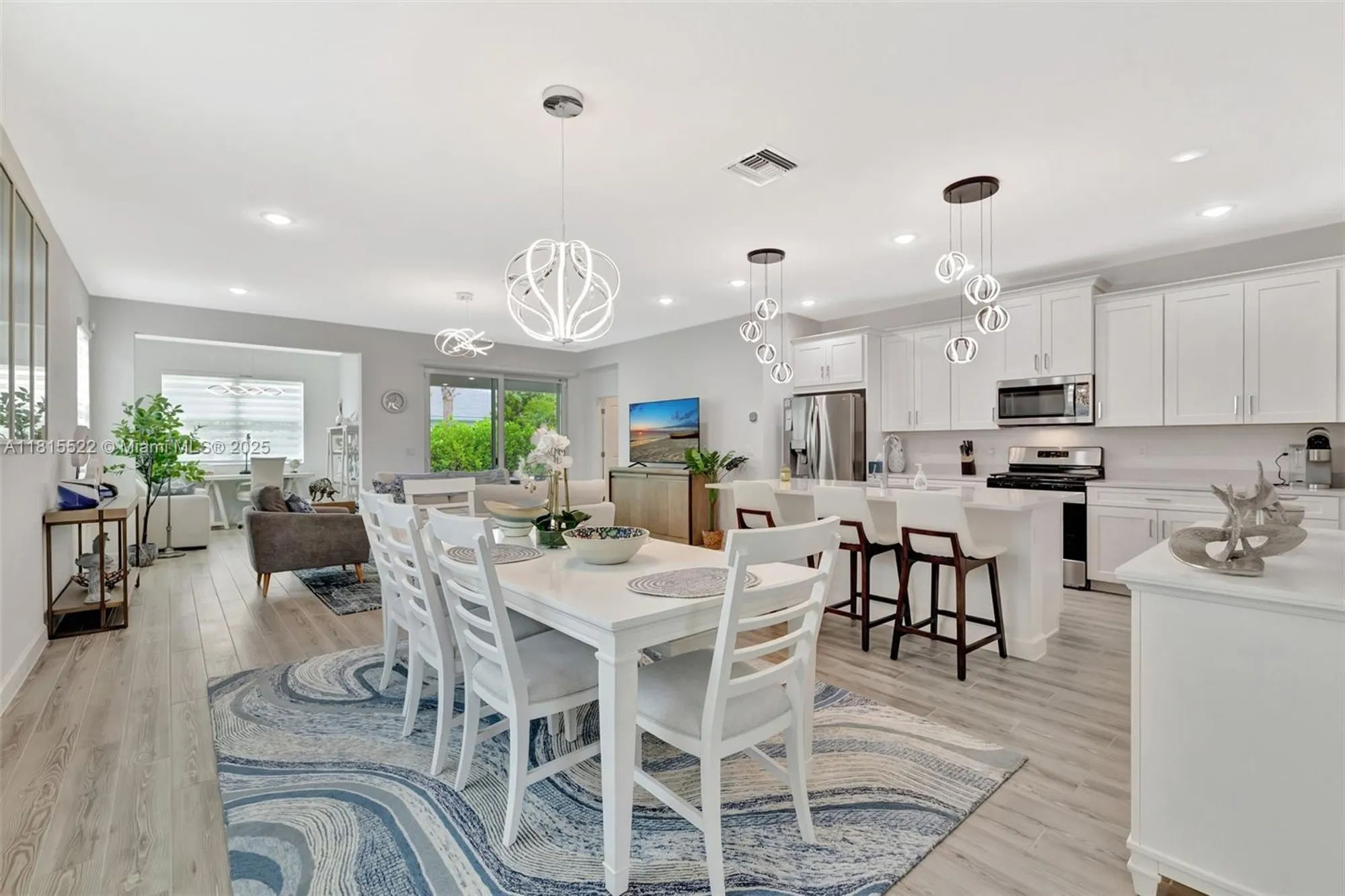 Property Slideshow image 5 of 43 | 9921 sw isabelline dr, Port St Lucie, FL, 34987