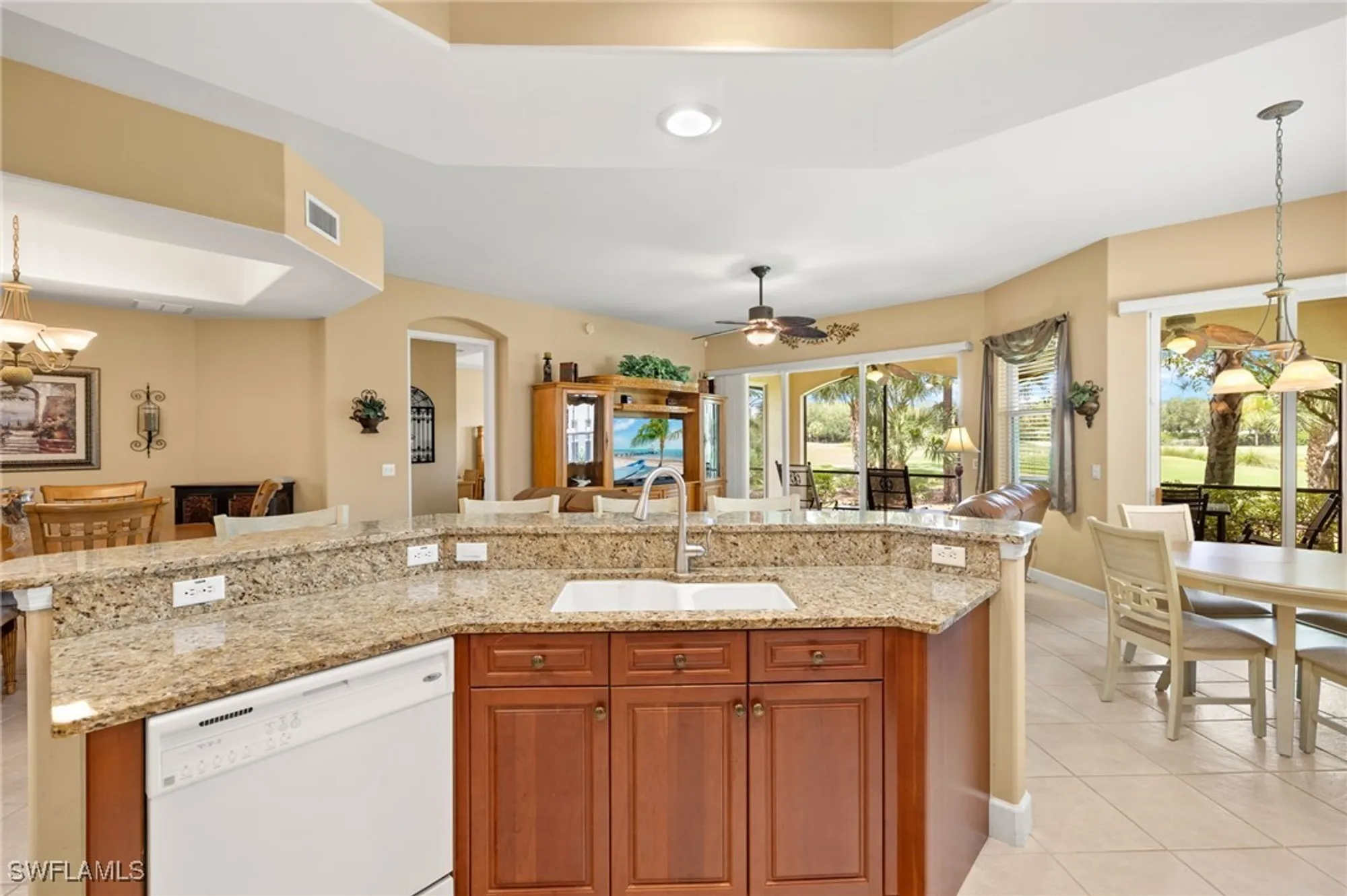Property Slideshow image 15 of 36 | 9356 aviano dr 102, Fort Myers, FL, 33913