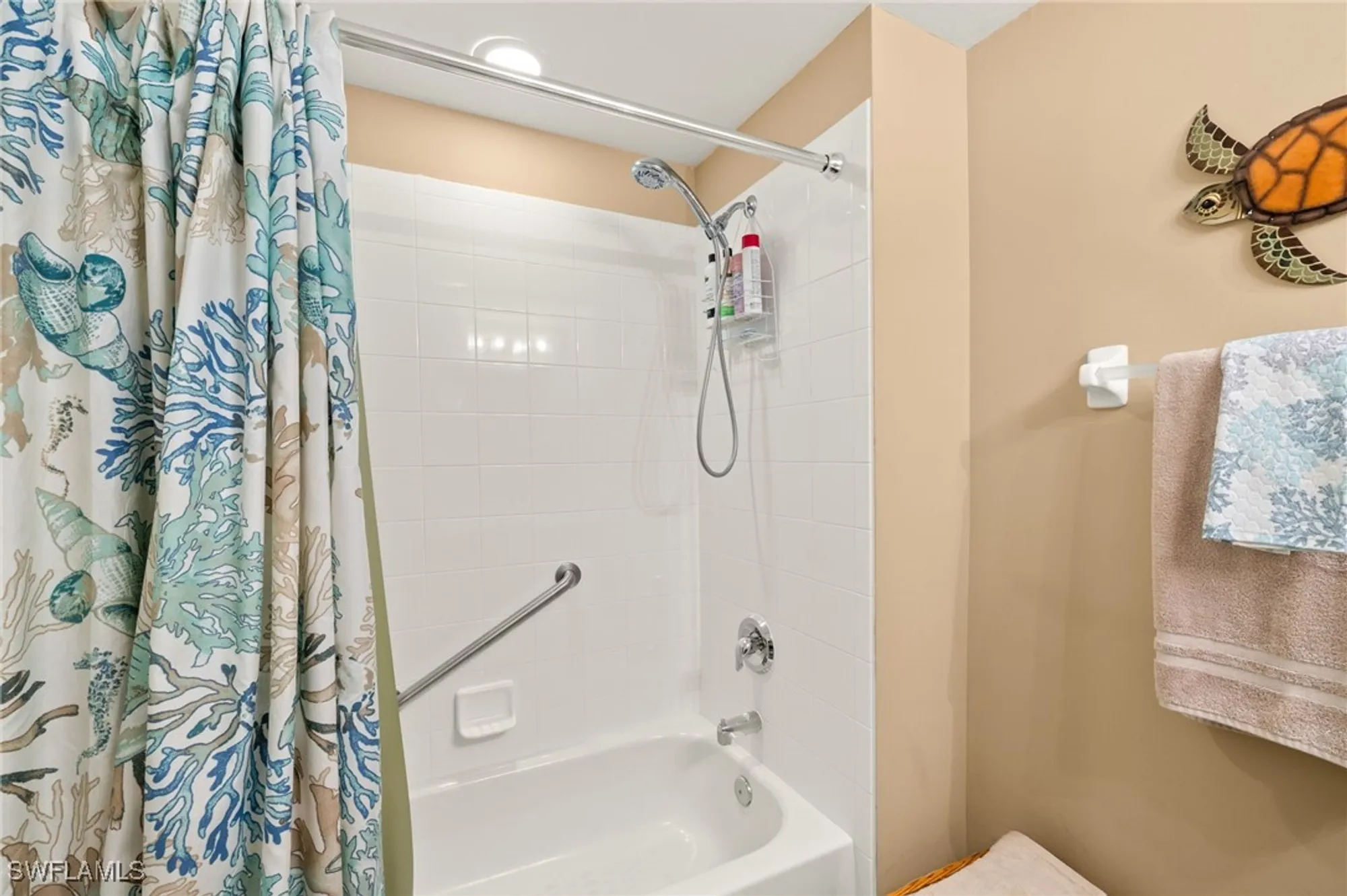 Property Slideshow image 26 of 36 | 9356 aviano dr 102, Fort Myers, FL, 33913