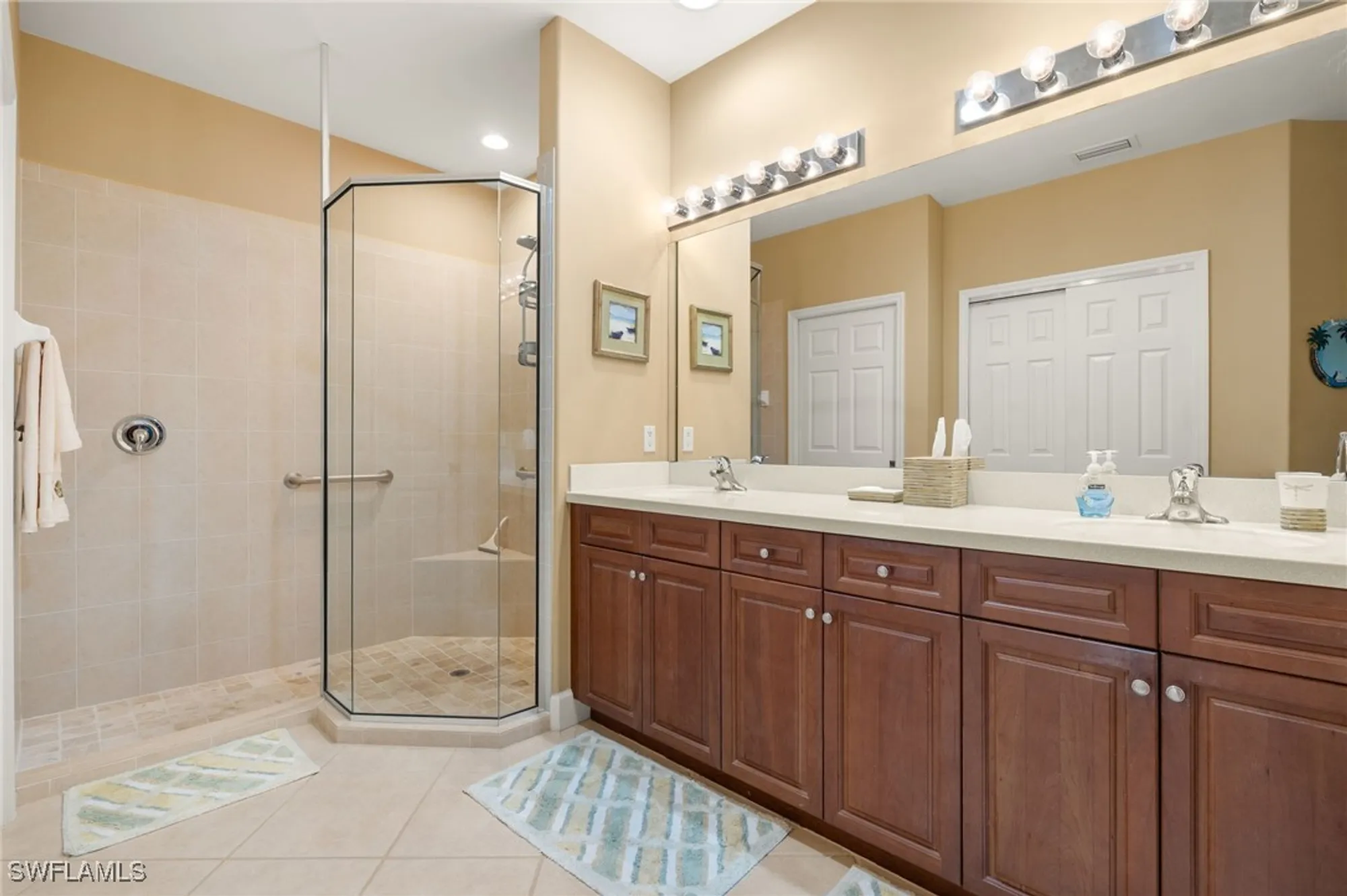 Property Slideshow image 21 of 36 | 9356 aviano dr 102, Fort Myers, FL, 33913