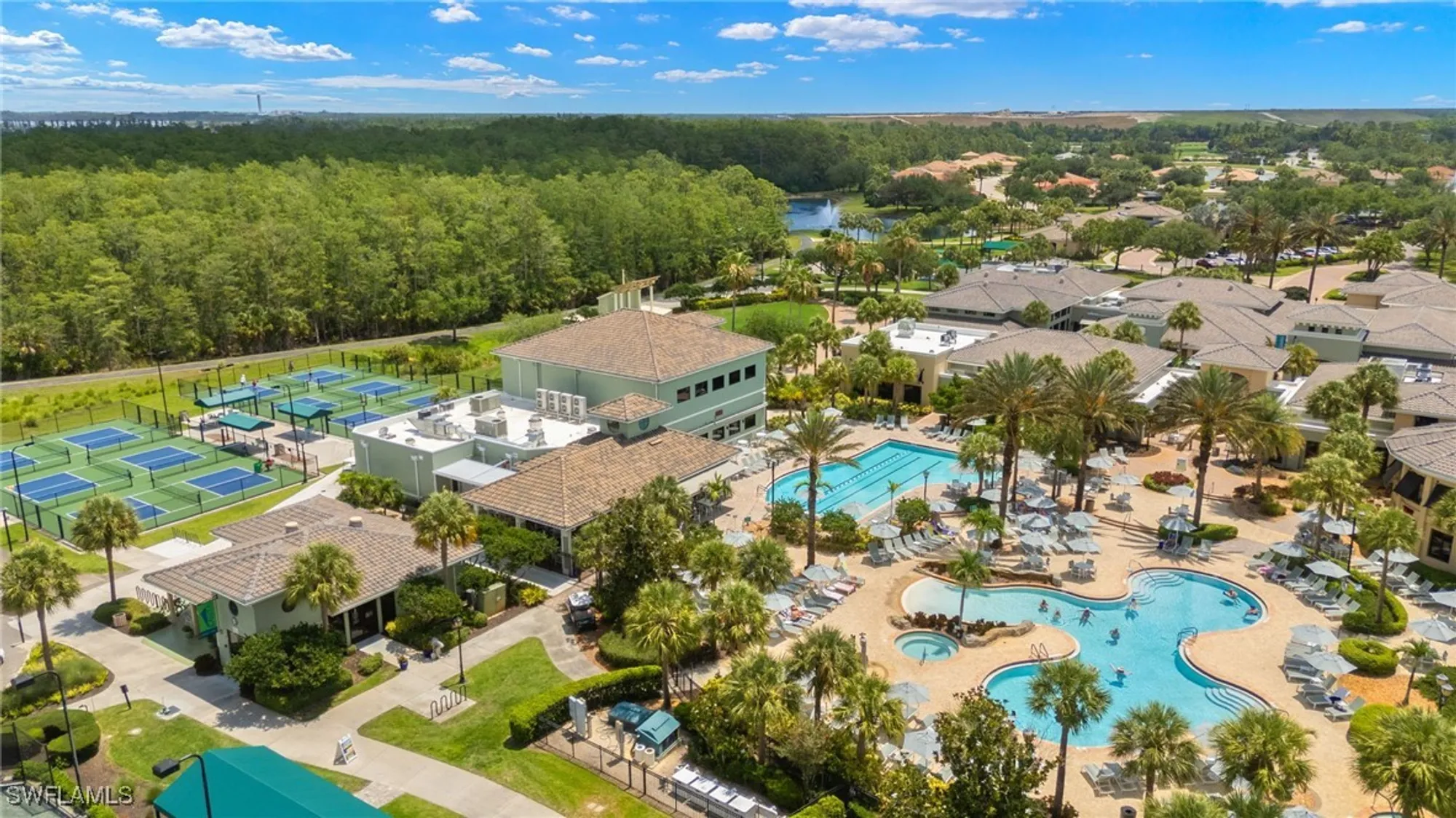 Property Slideshow image 34 of 36 | 9356 aviano dr 102, Fort Myers, FL, 33913