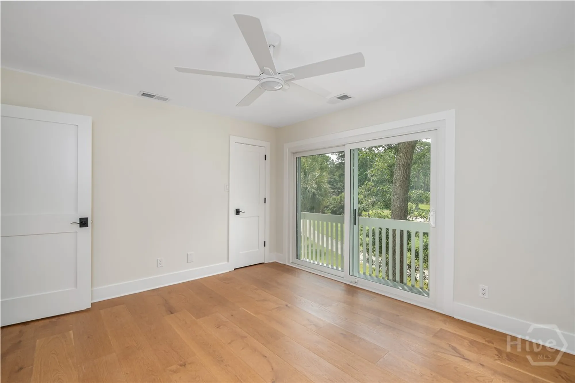 Property Slideshow image 26 of 36 | 6 schroeder ct, Savannah, GA, 31411