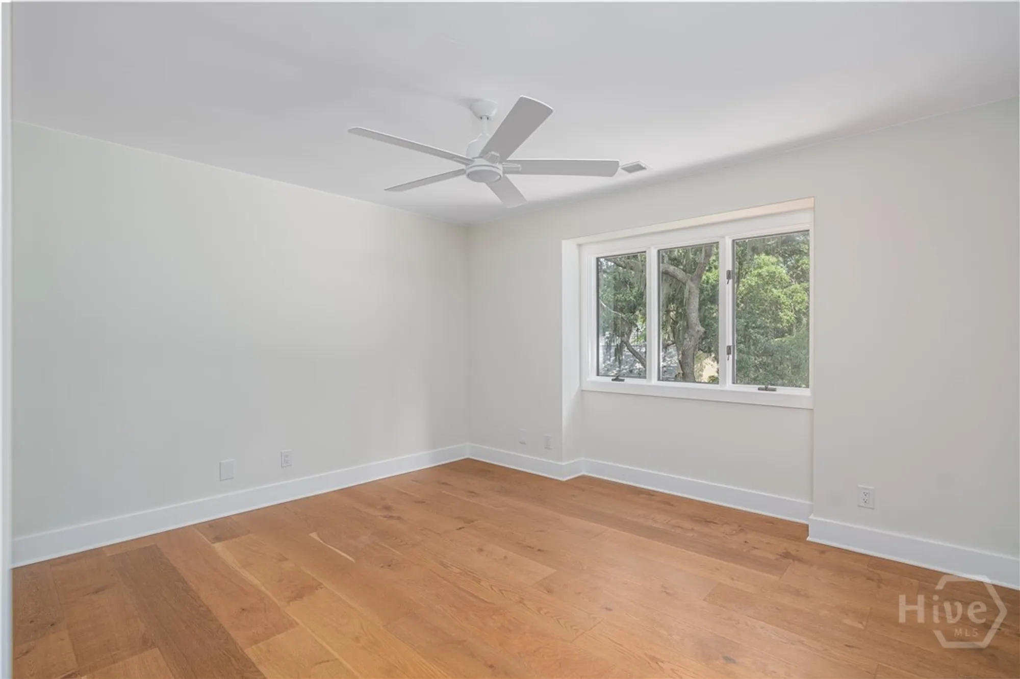 Property Slideshow image 21 of 36 | 6 schroeder ct, Savannah, GA, 31411